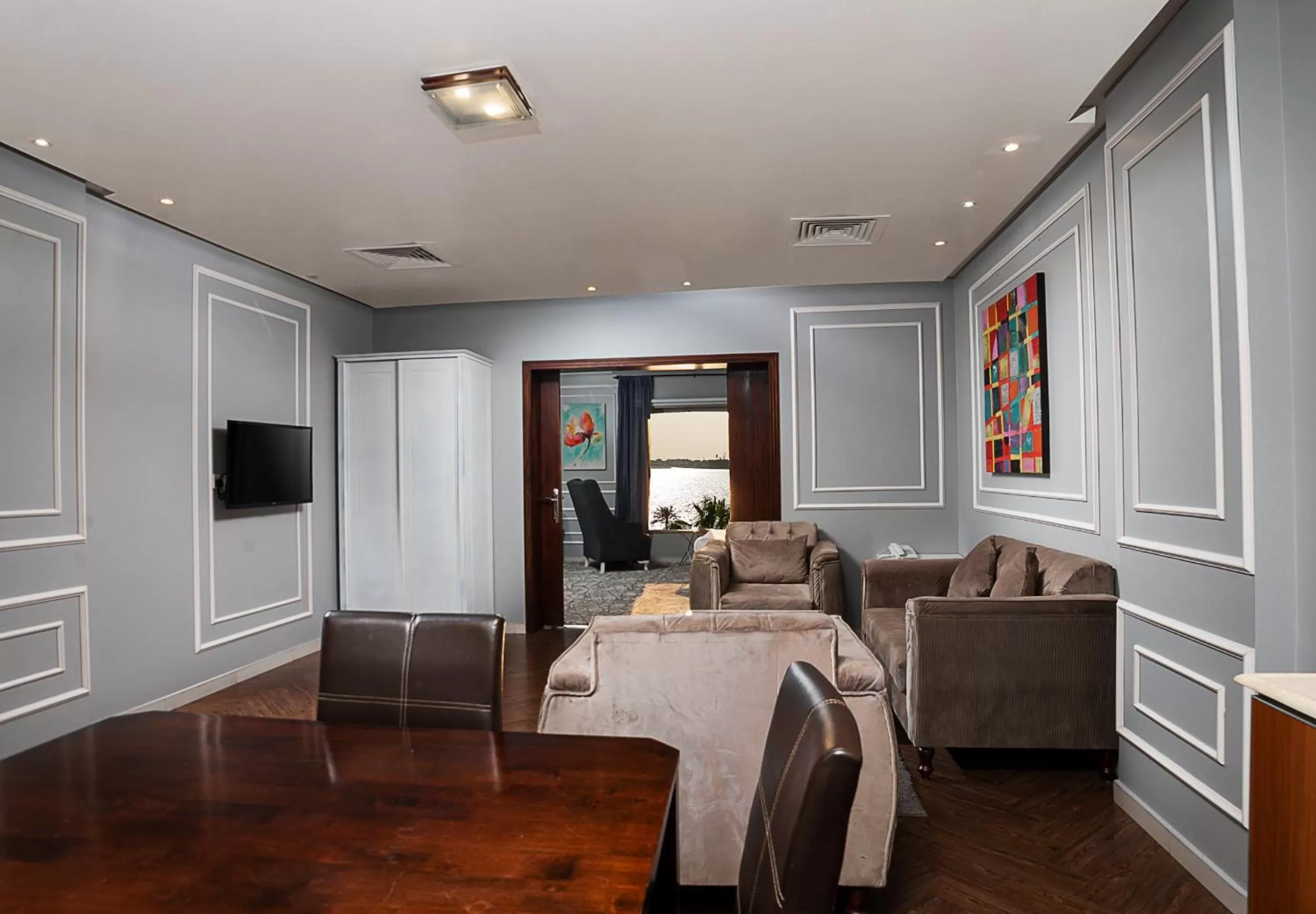 Golden Garden Al Corniche