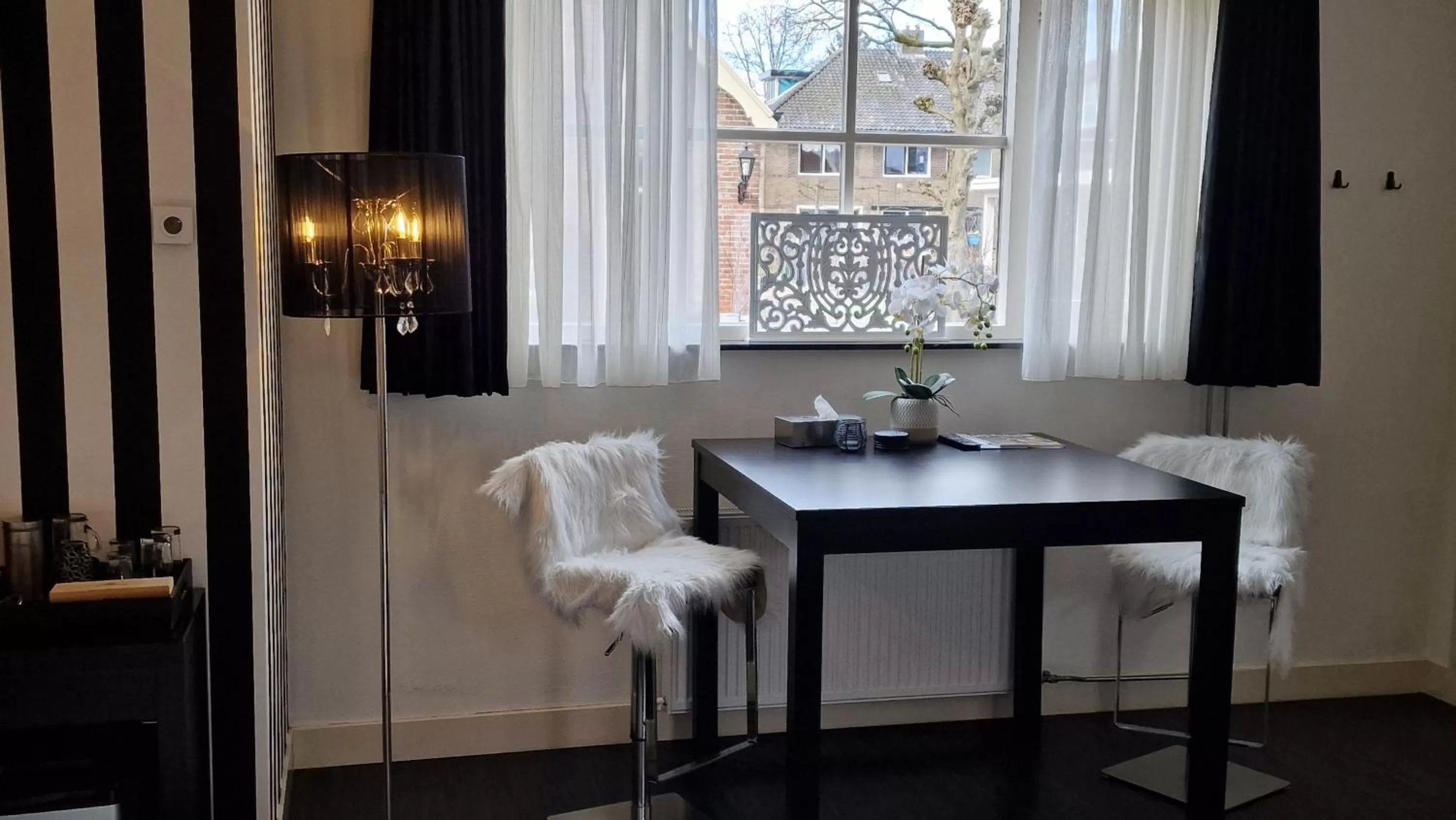 Seating area, Bathroom in B&B De Droomhoeve