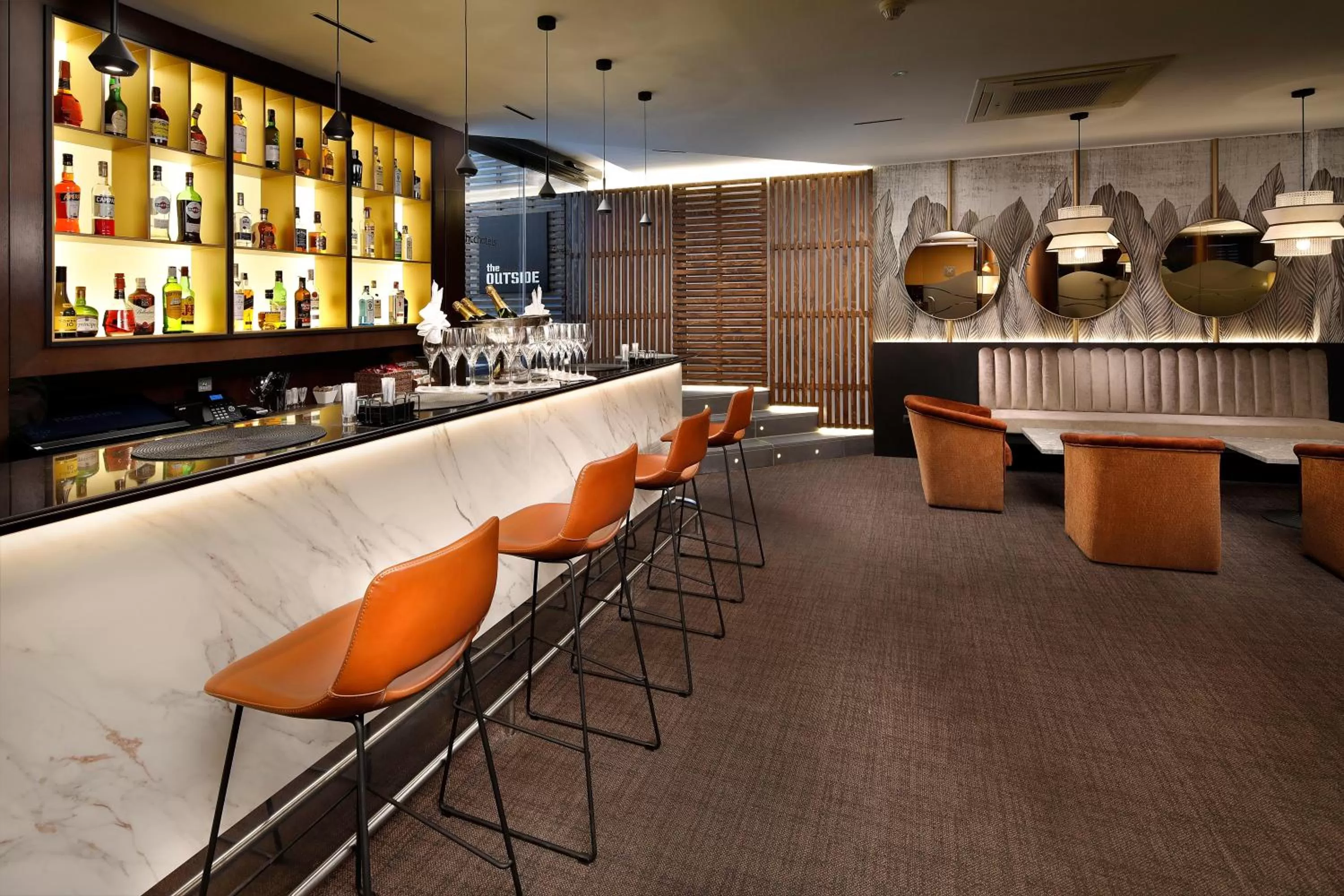 Lounge or bar in HCC St. Moritz