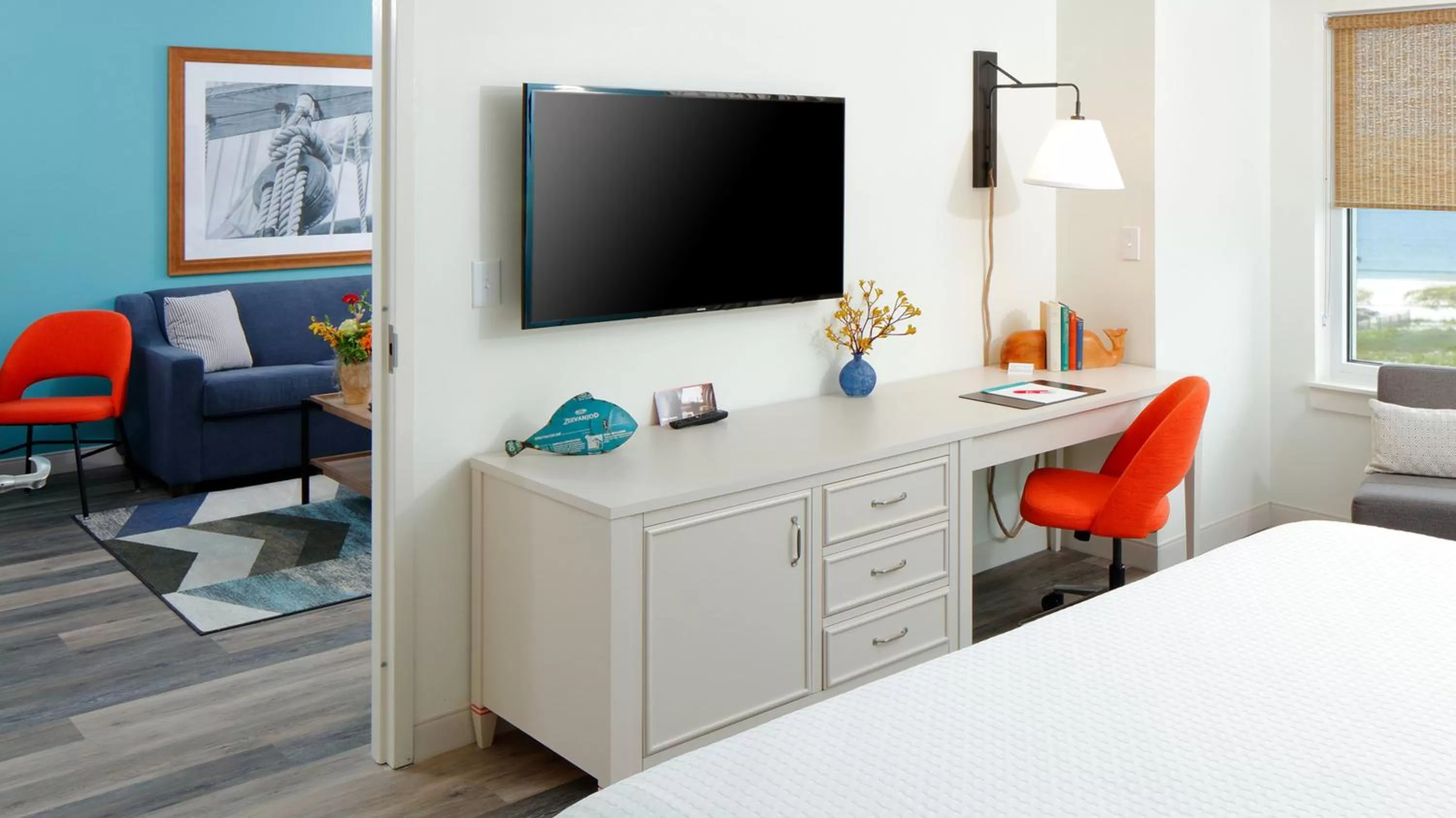 Photo of the whole room, Bed in Hotel Indigo Orange Beach - Gulf Shores by IHG