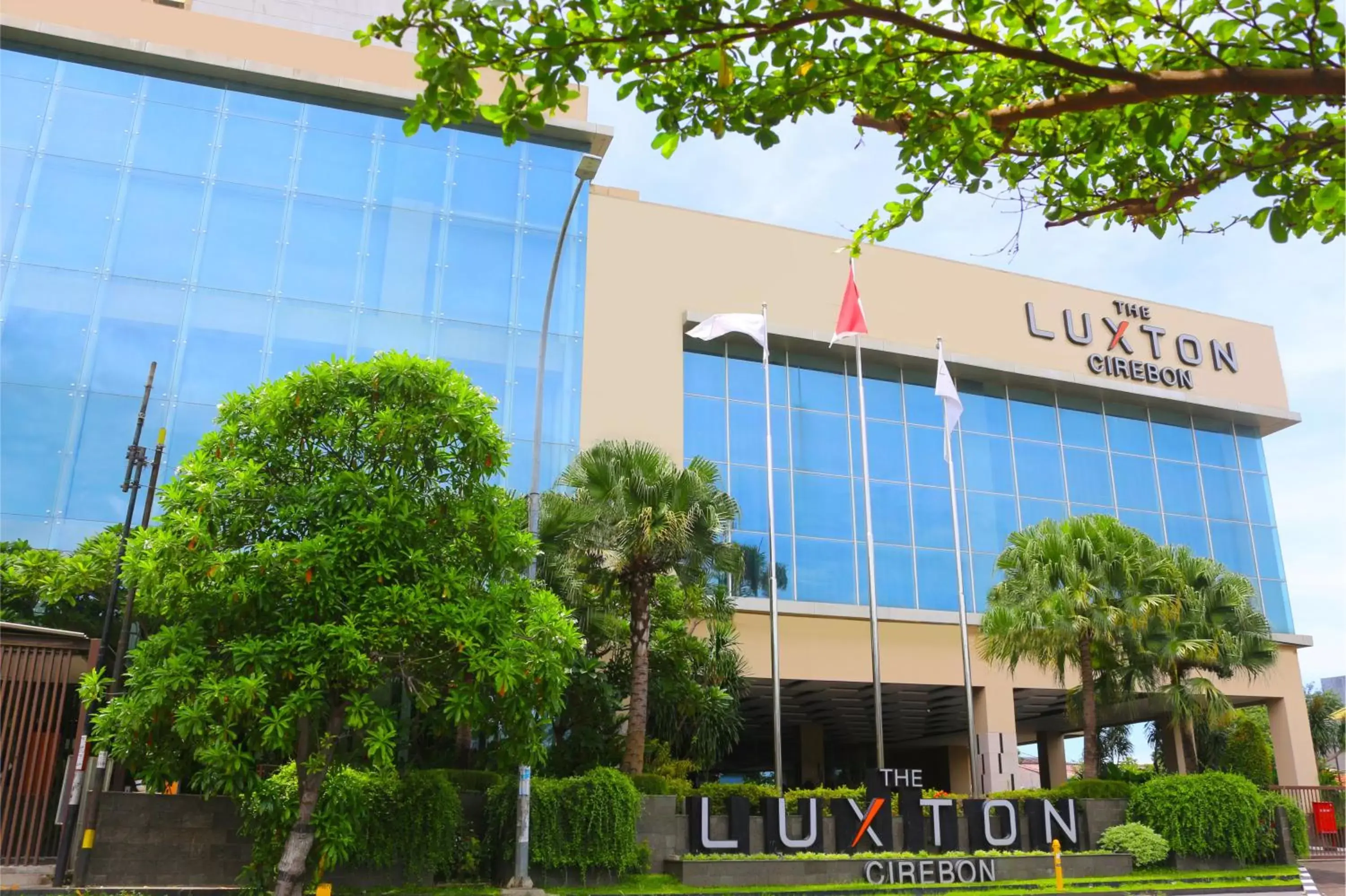 The Luxton Cirebon Hotel and Convention The Luxton Cirebon Hotel and Convention