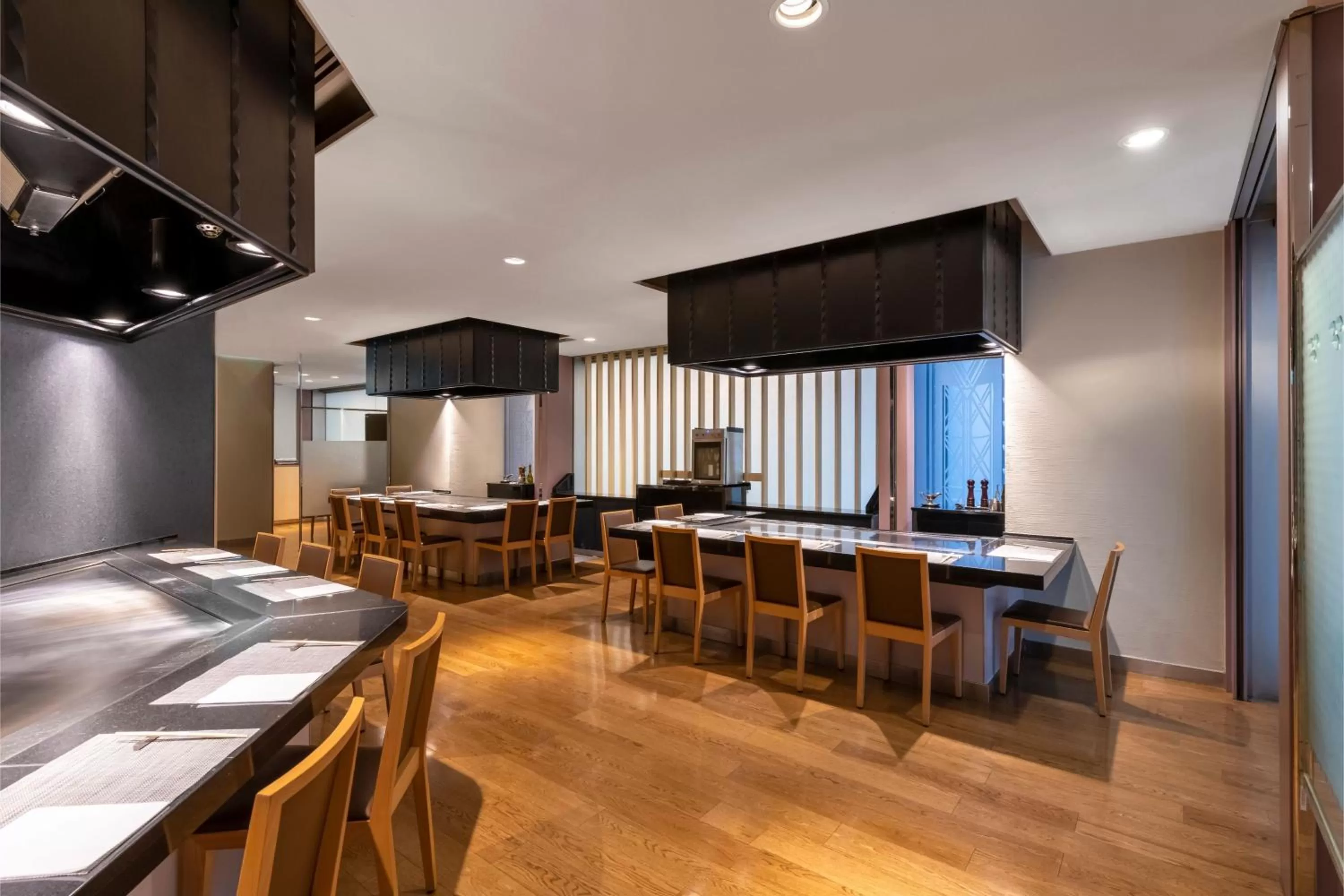 Restaurant/places to eat in ANA Crowne Plaza Kobe by IHG