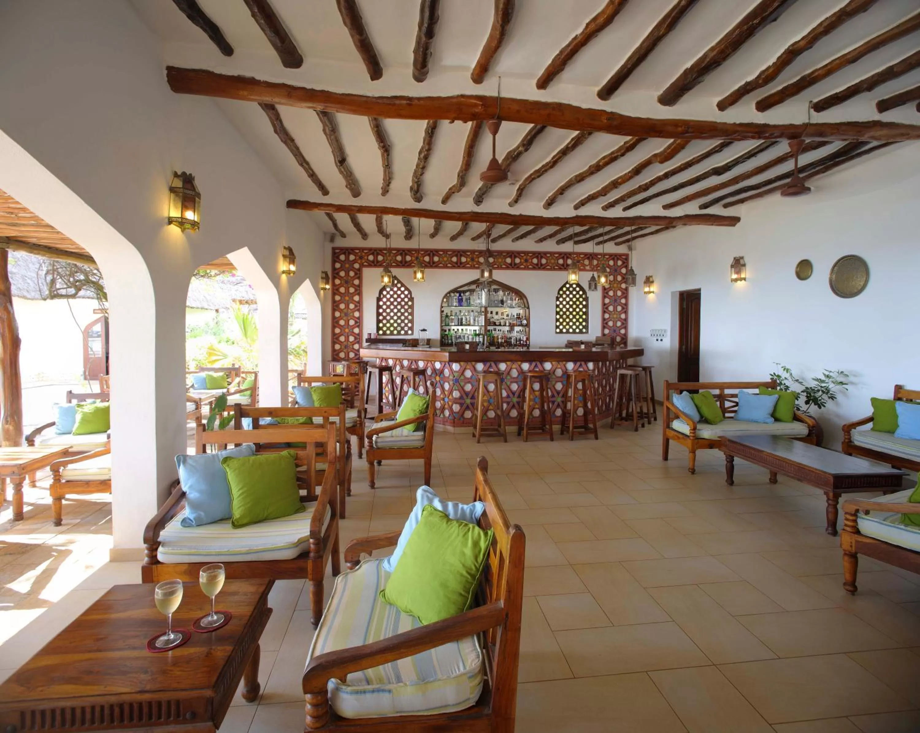 Lounge or bar in Sultan Sands Island Resort & Spa