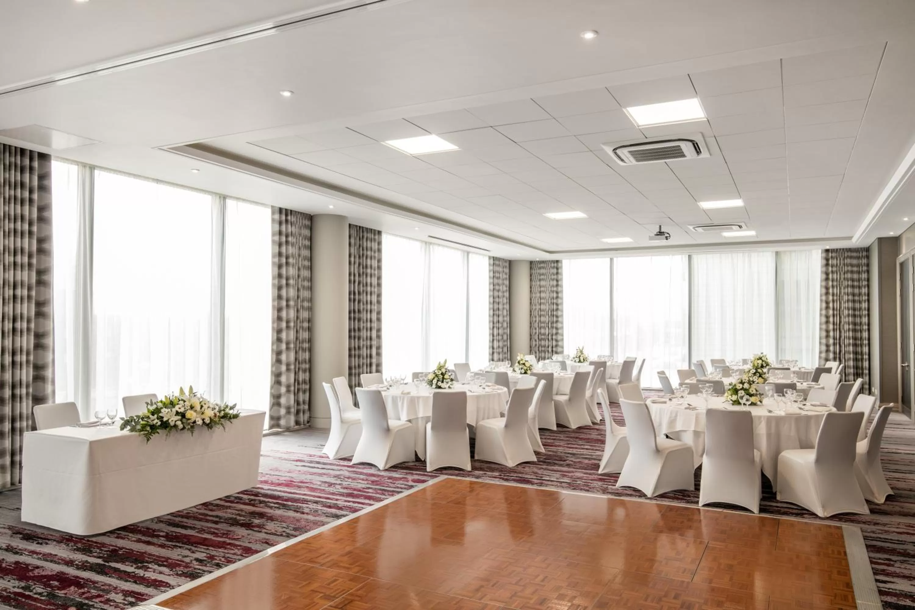 Banquet/Function facilities in Crowne Plaza London - Docklands by IHG
