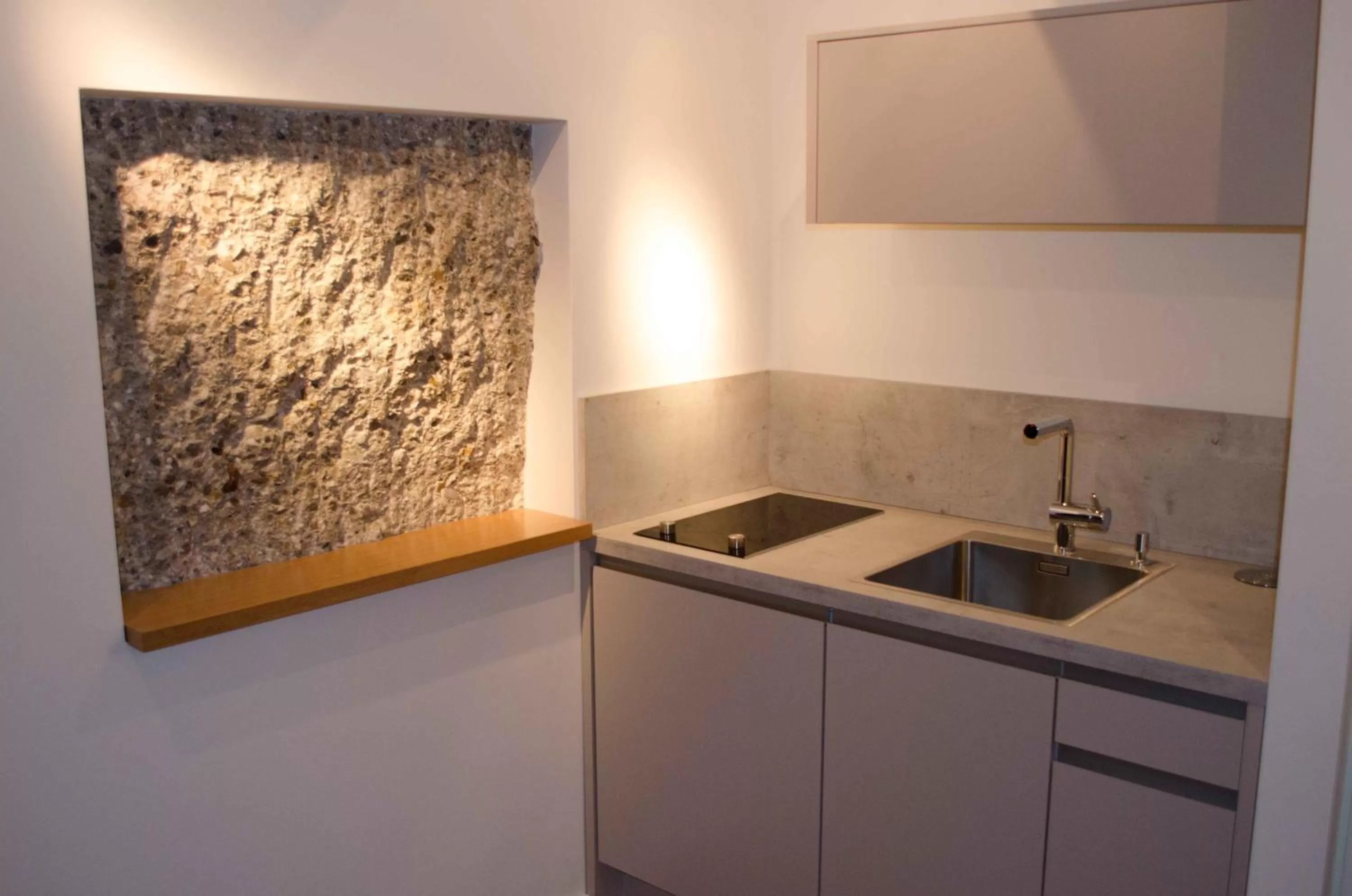 Kitchen or kitchenette in Hotel im Bunker