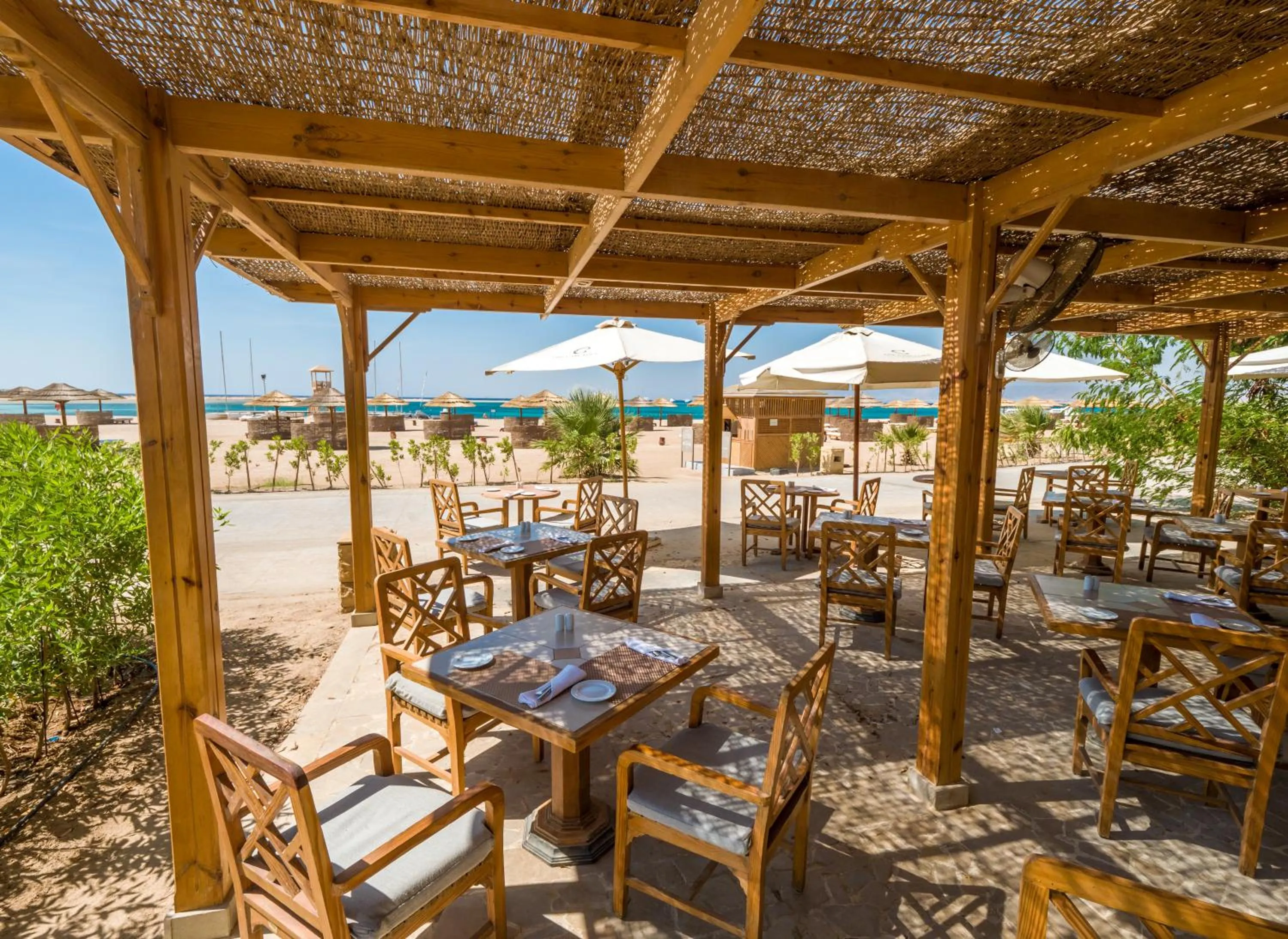 Restaurant/places to eat in The Cascades Golf Resort, Spa & Thalasso