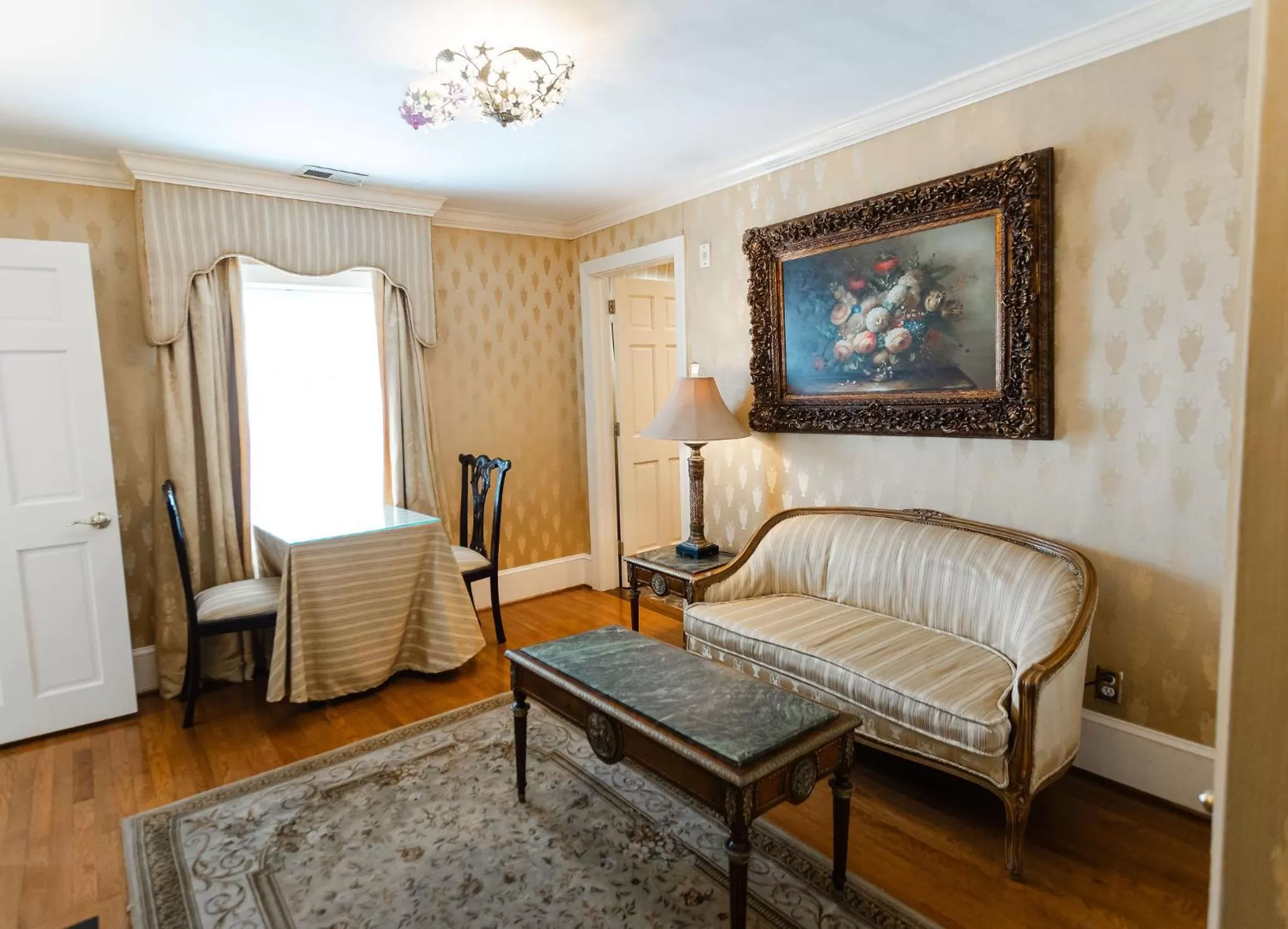 Seating Area in 1840s Carrollton Inn