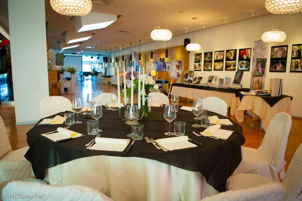 Lounge or bar in Schio Hotel