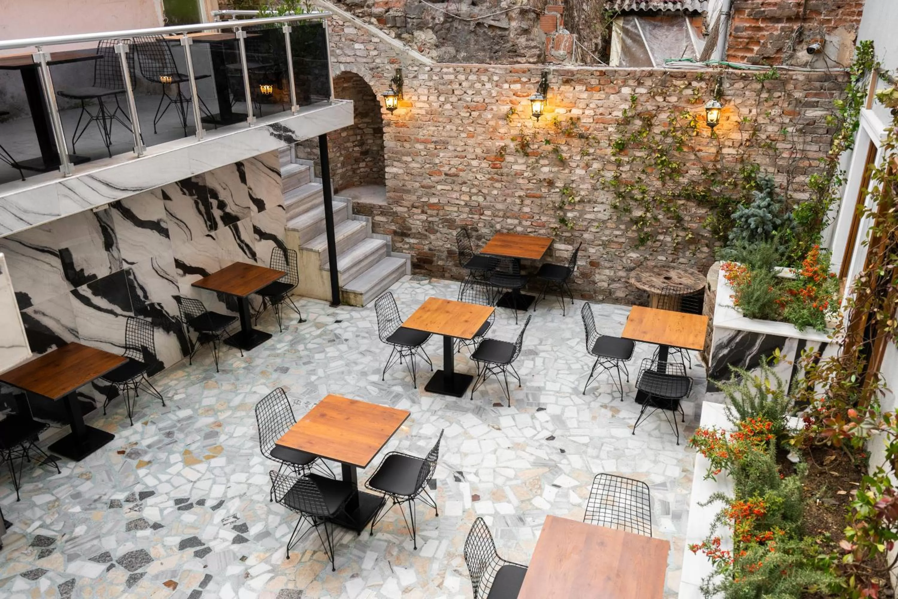 Patio in Castillo Rojo Hotel Istanbul