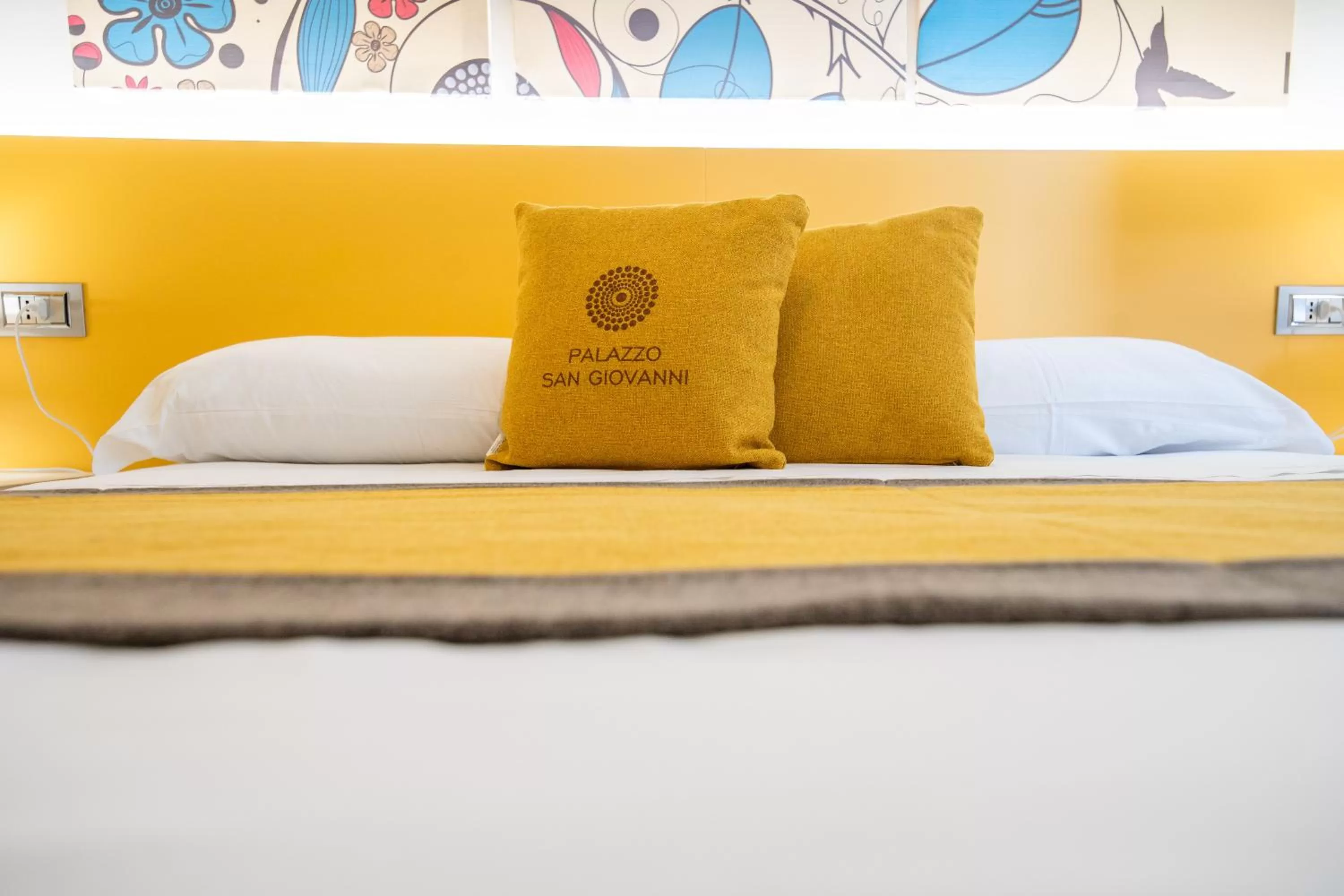 Photo of the whole room, Bed in Palazzo San Giovanni