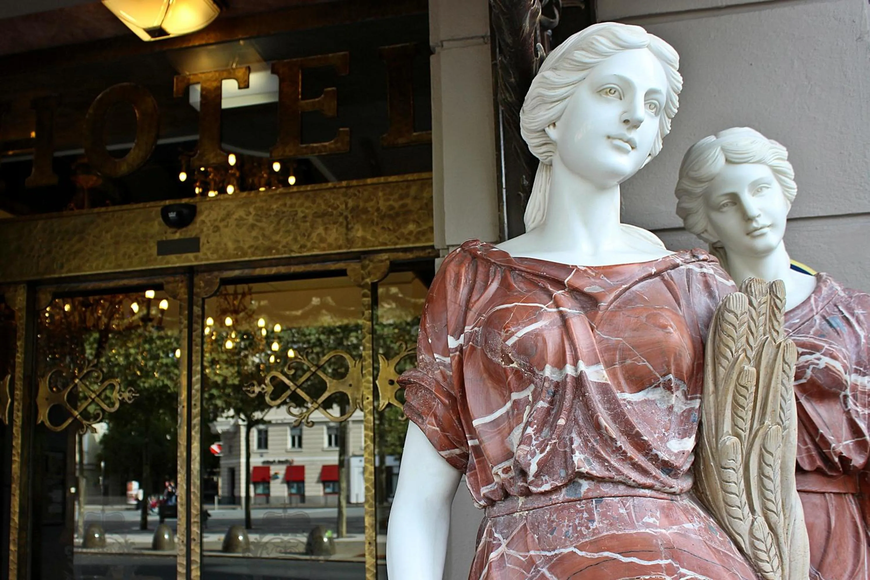 Decorative detail in Hotel Palais Porcia