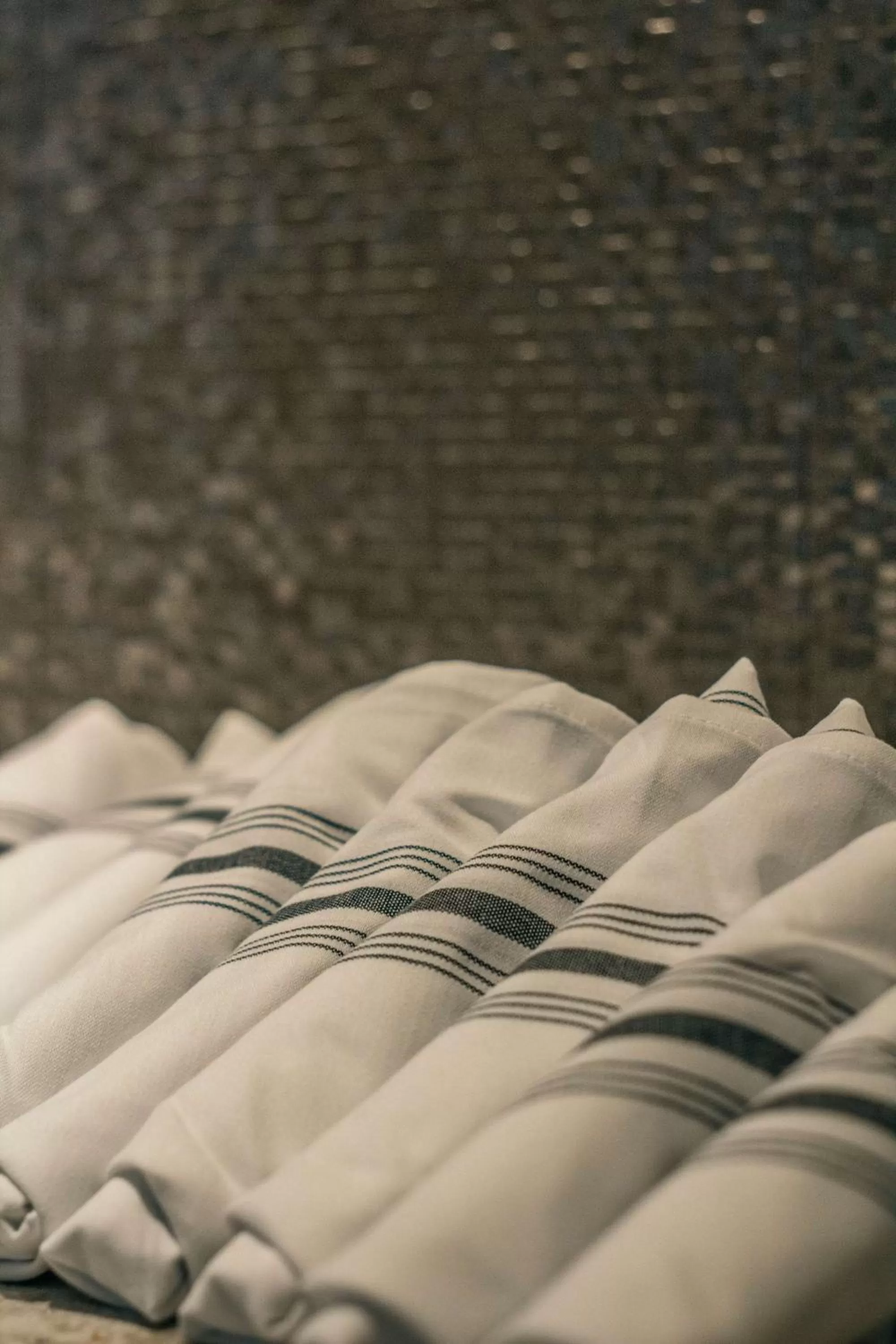 Restaurant/places to eat, Bed in Doubletree By Hilton Lubbock - University Area