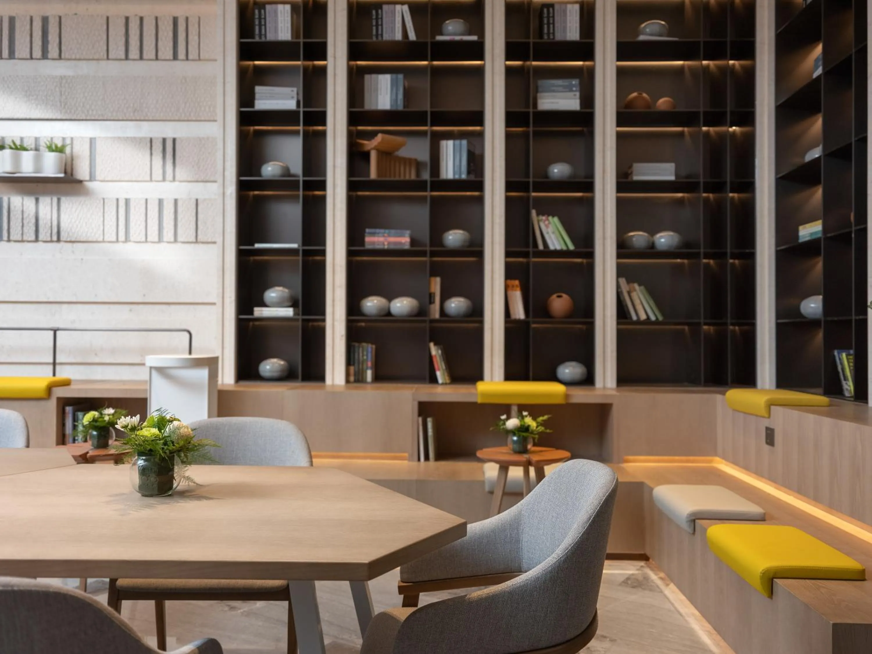 Seating area in EVEN Hotels Shenzhen Guangming Cloud Park by IHG