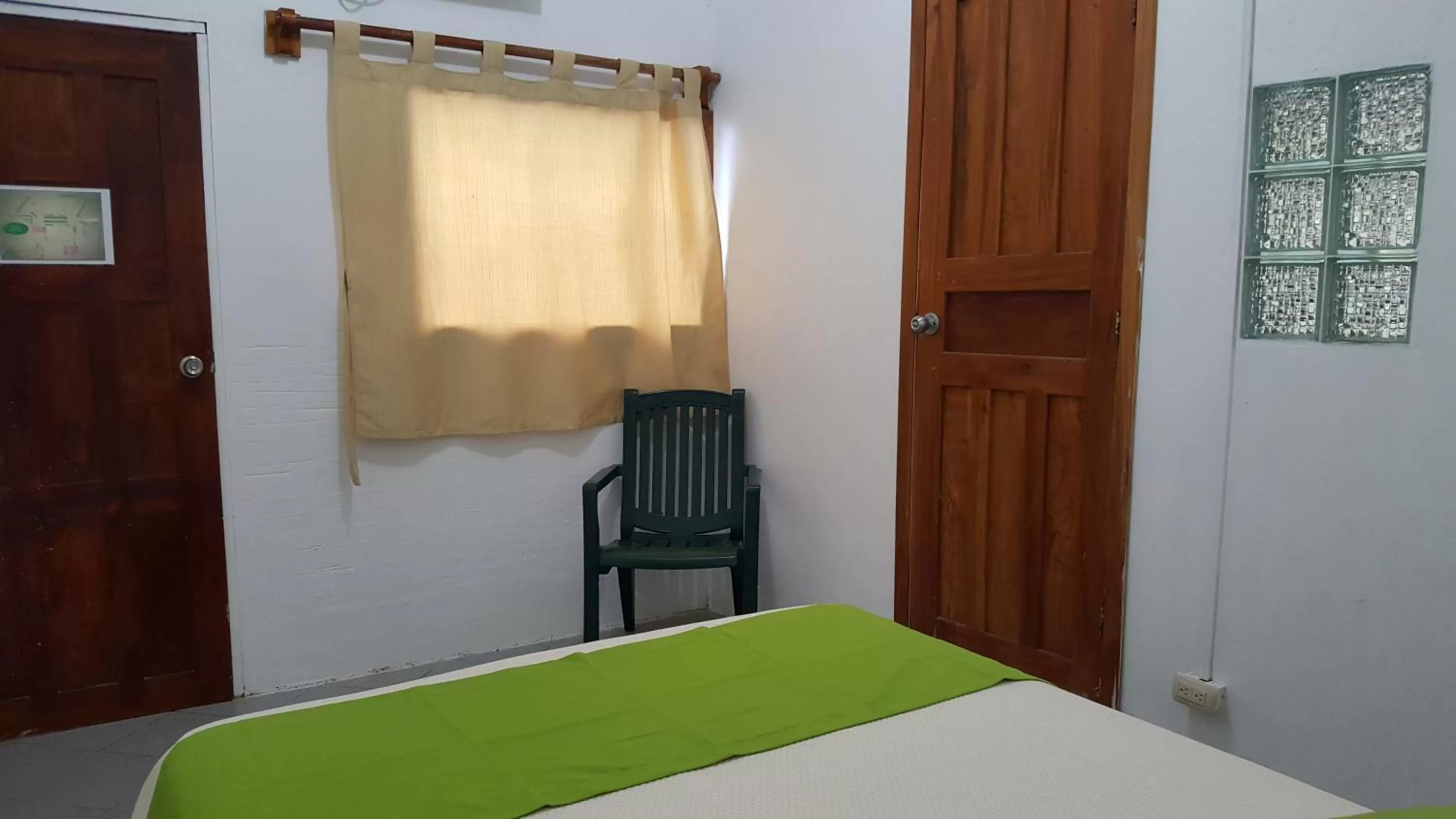 Photo of the whole room, Bed in Hotel La Jungla