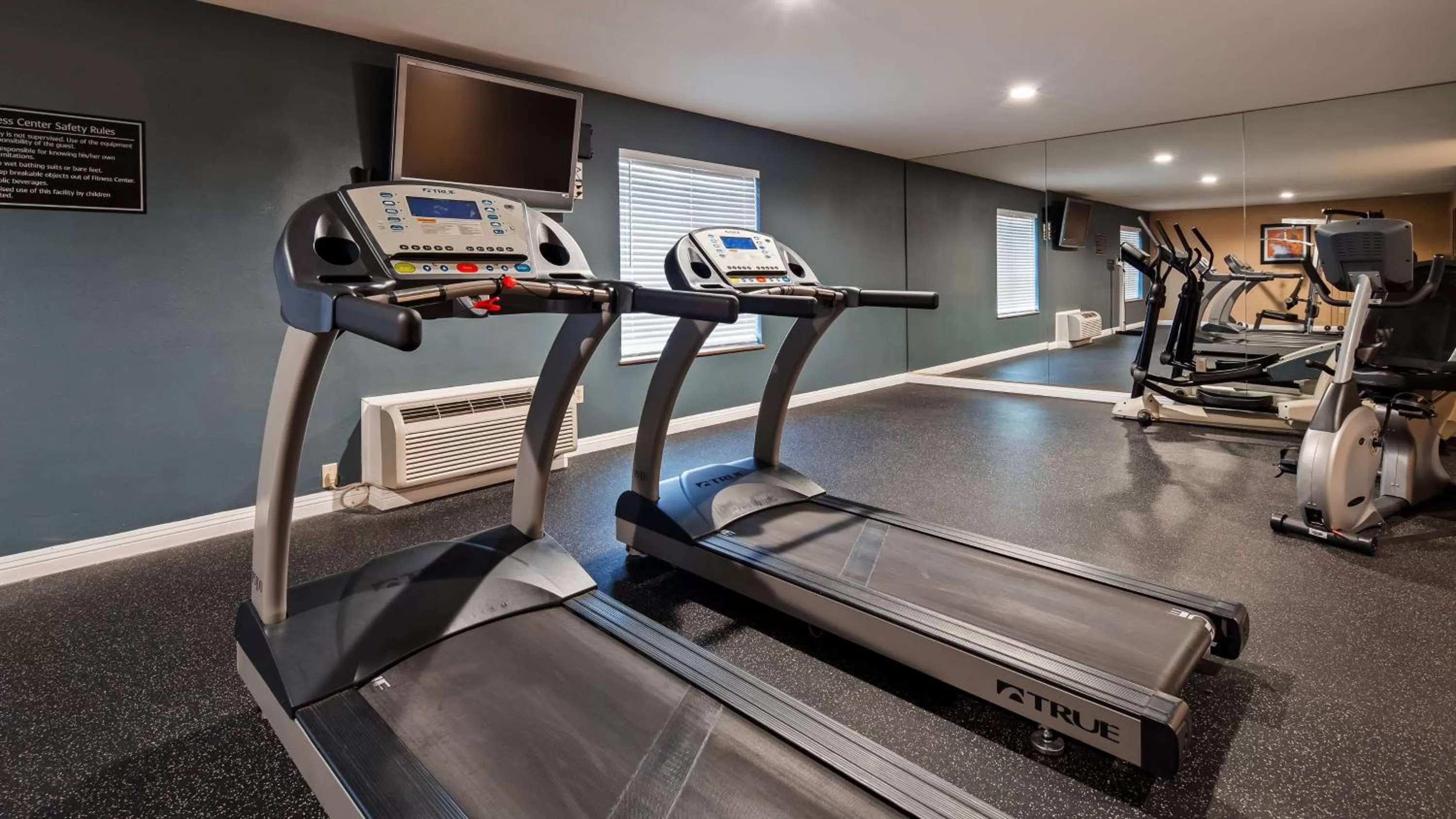 Fitness centre/facilities in Best Western Plus Heritage Inn