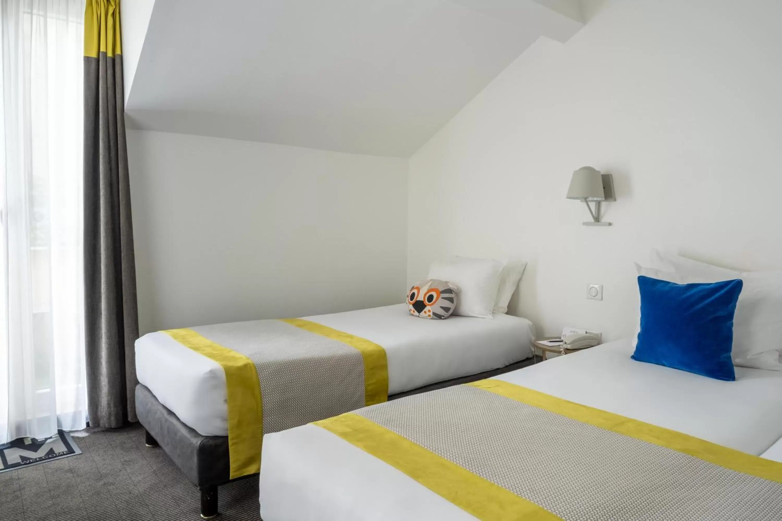 Triple Room - Terrace in Hotel George - Astotel Triple Room - Terrace in Hotel George - Astotel