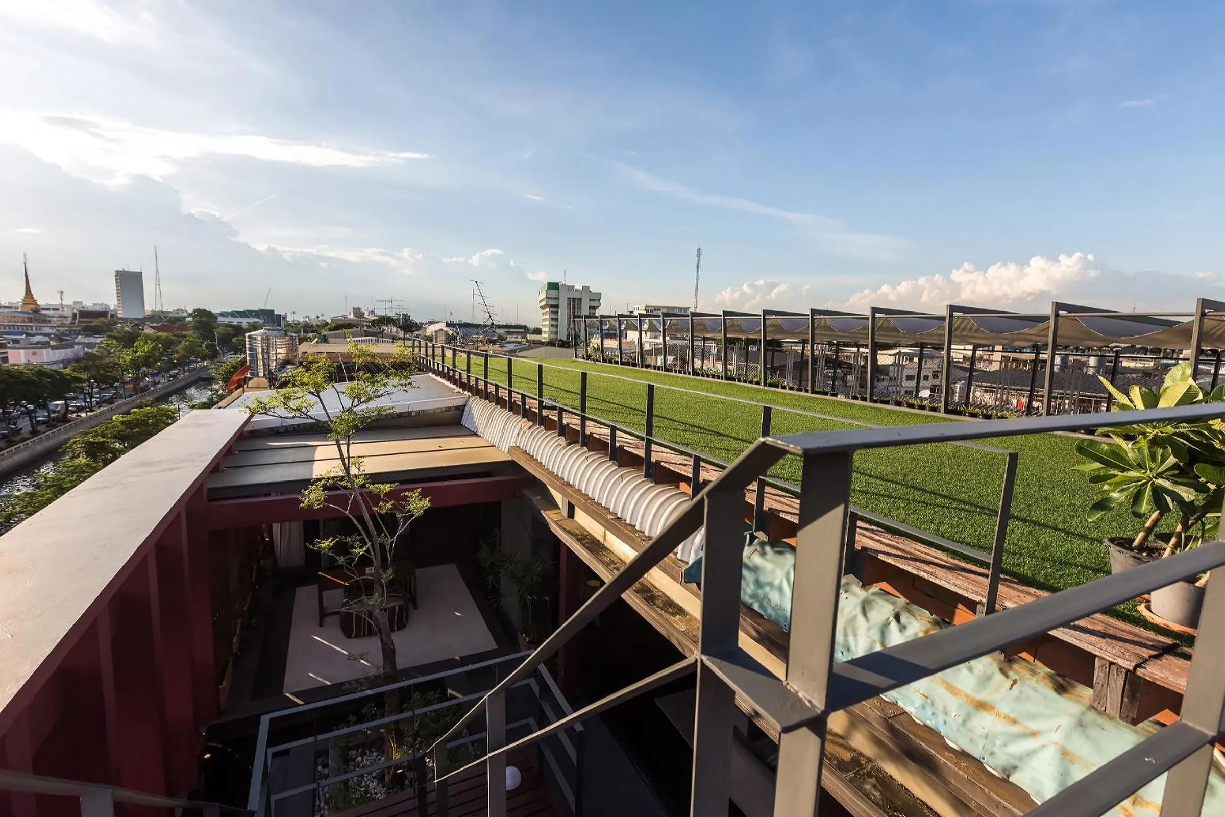 Patio in Loogchoob Homestay