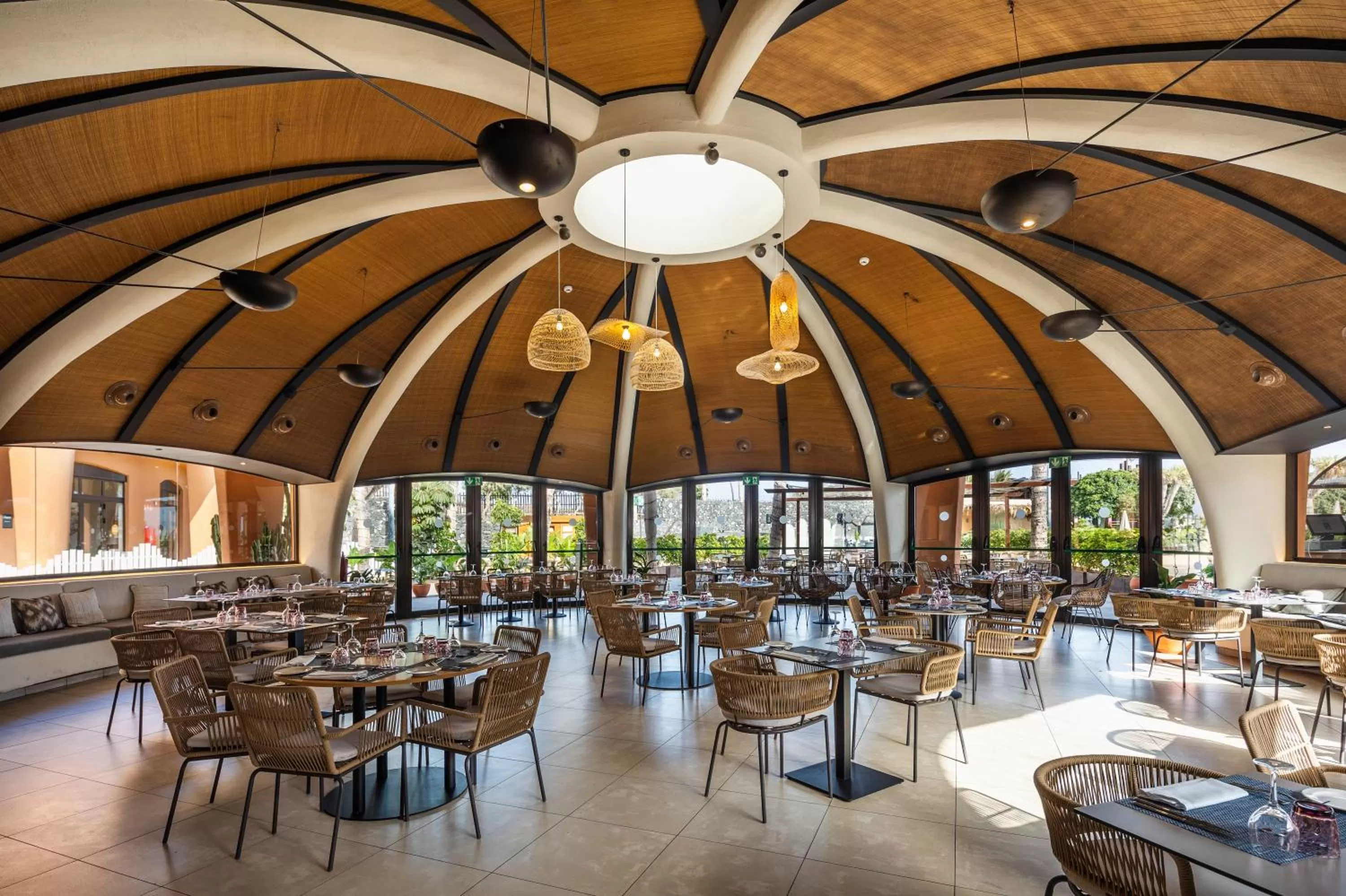 Restaurant/places to eat in Barceló Tenerife