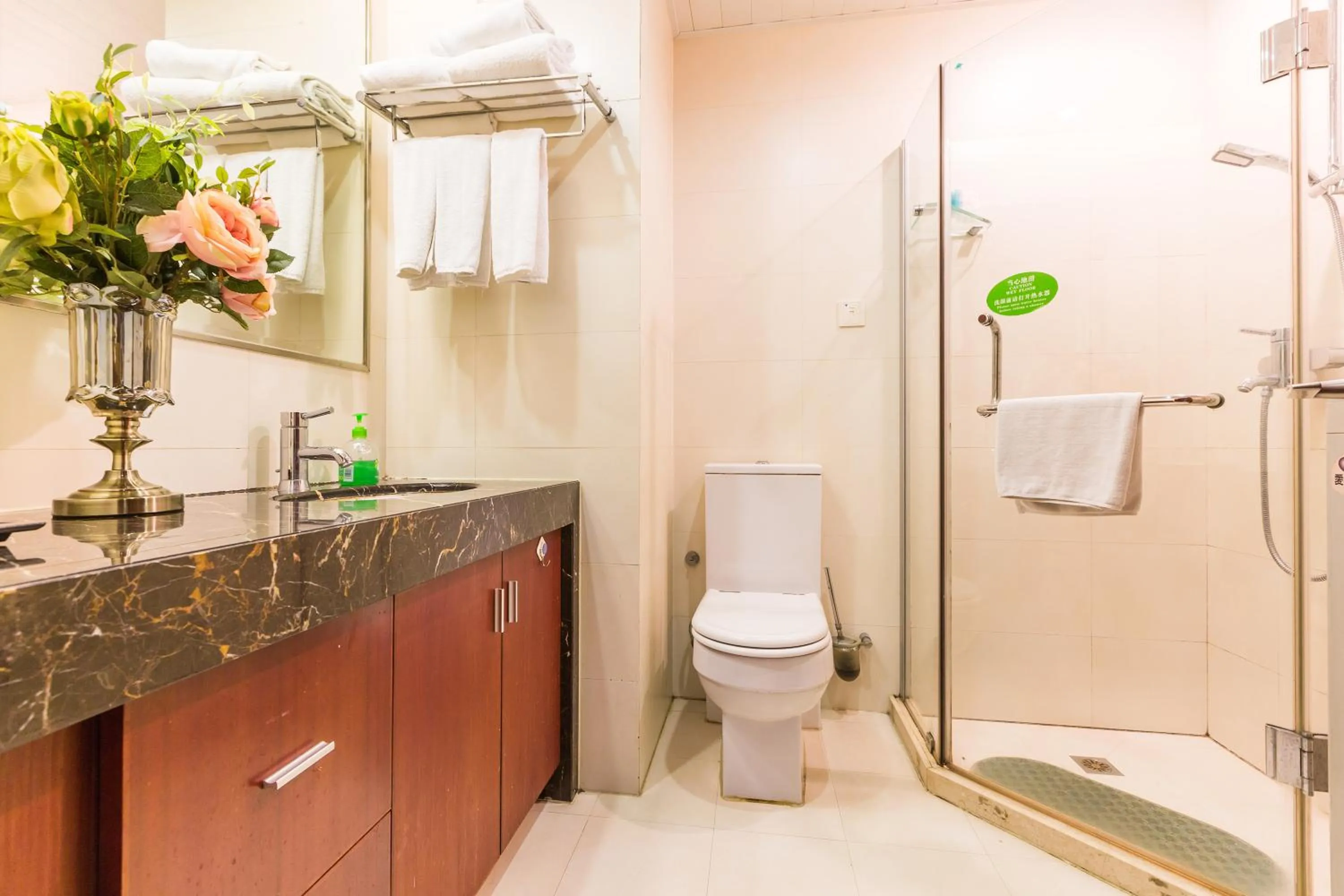 Westlake 7 Service Apartment