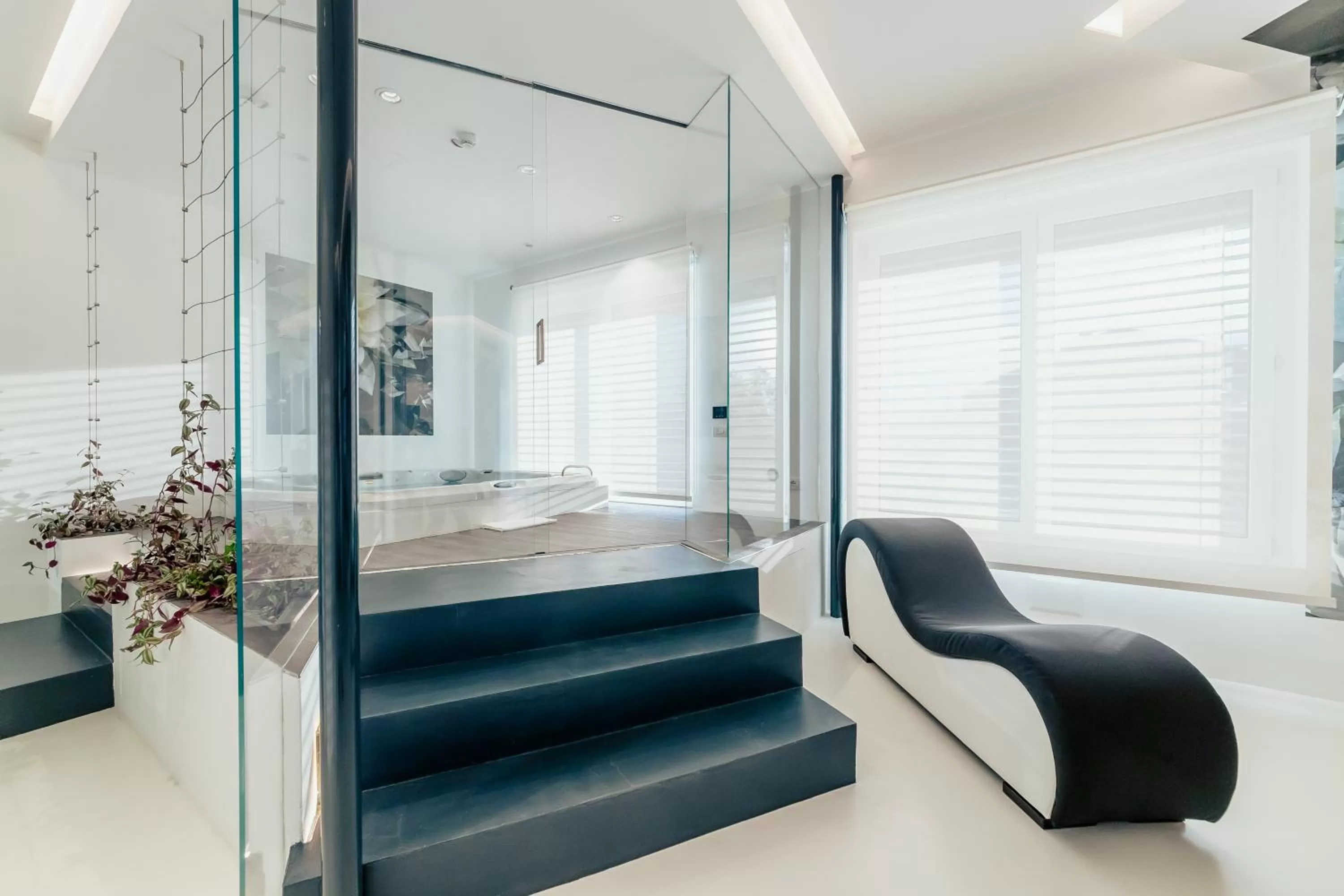 Hot Tub, Bed in Diamante MHotel