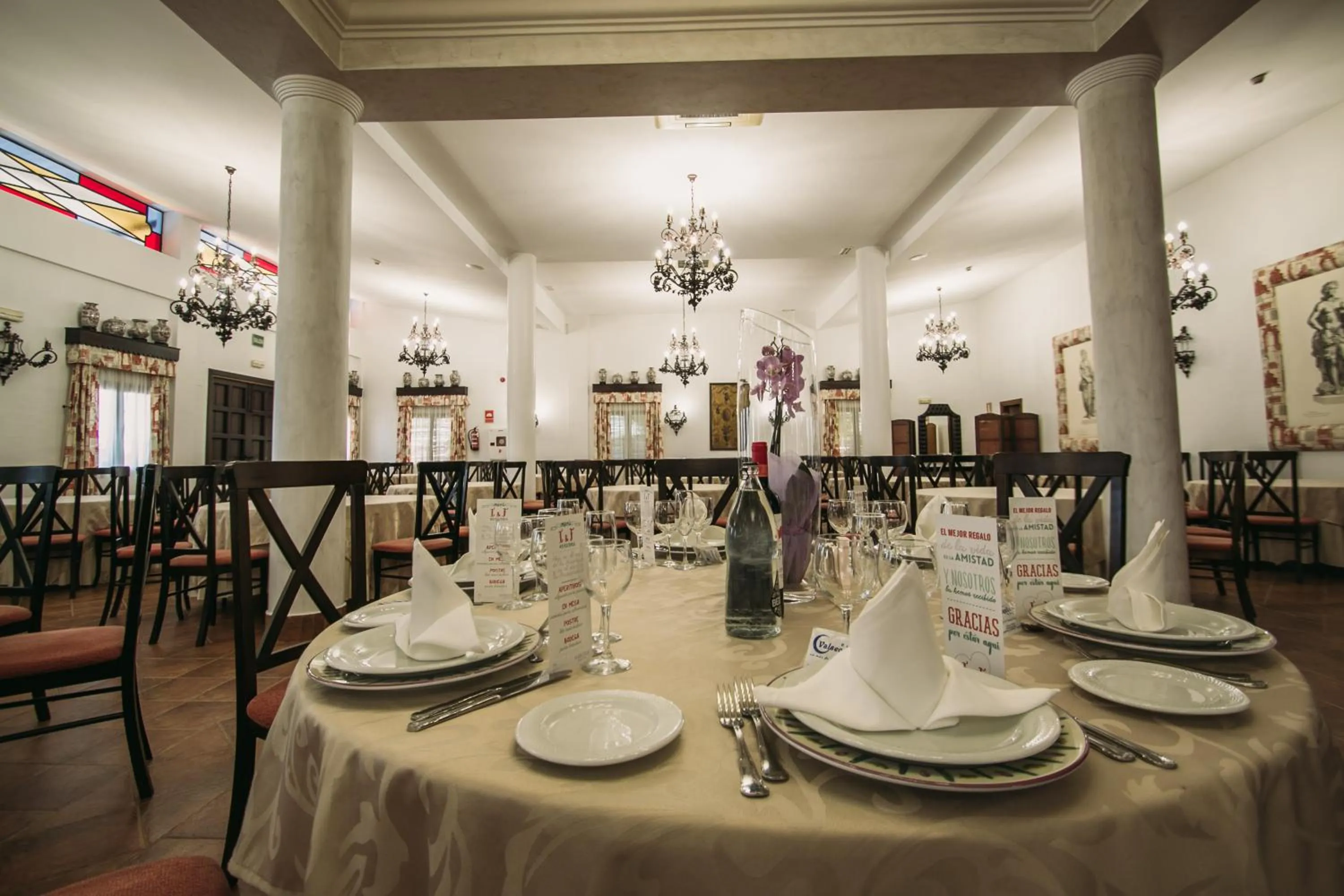 Banquet/Function facilities in Hotel Valsequillo
