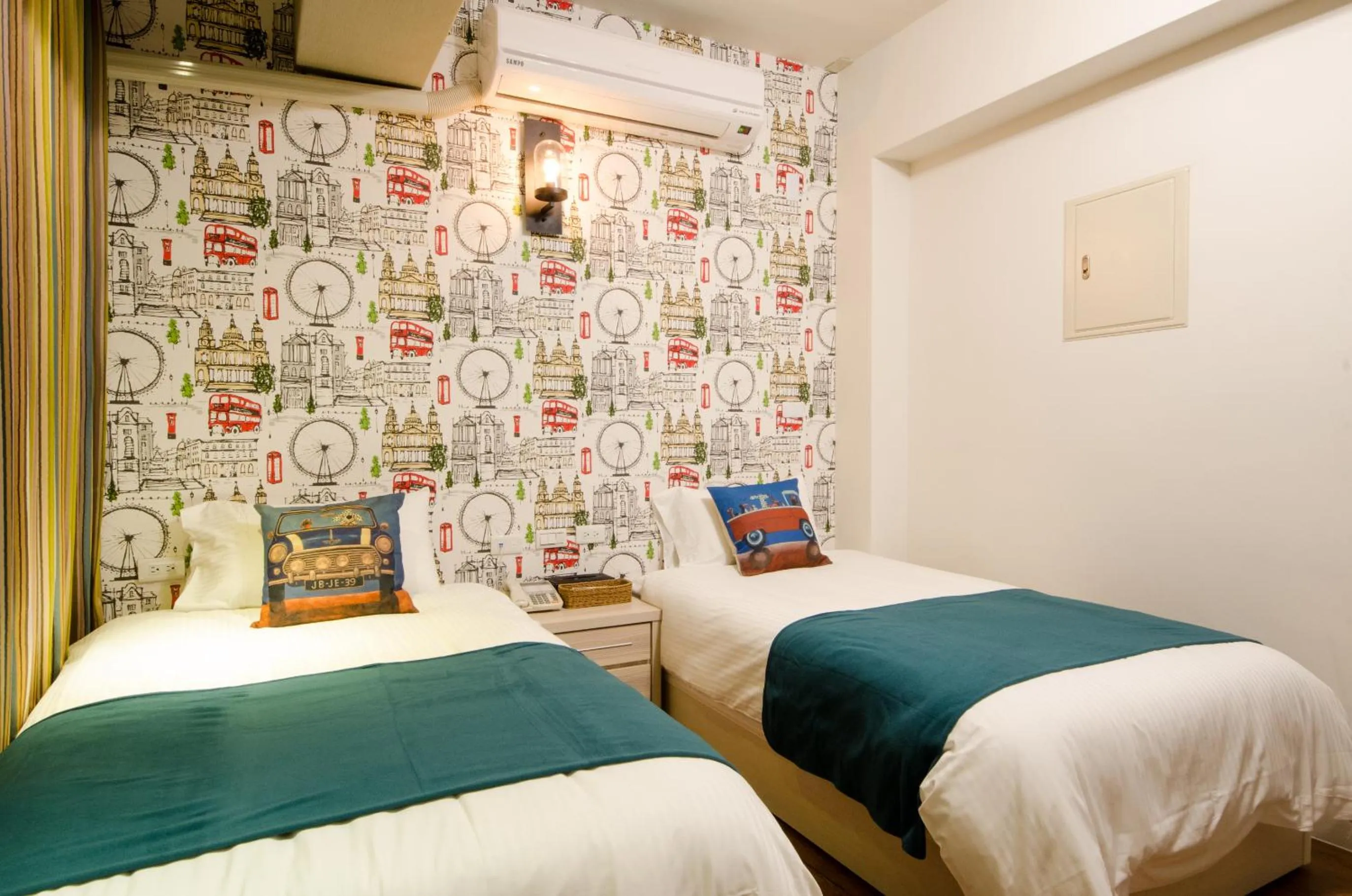 Photo of the whole room, Bed in Successful 168 B&B