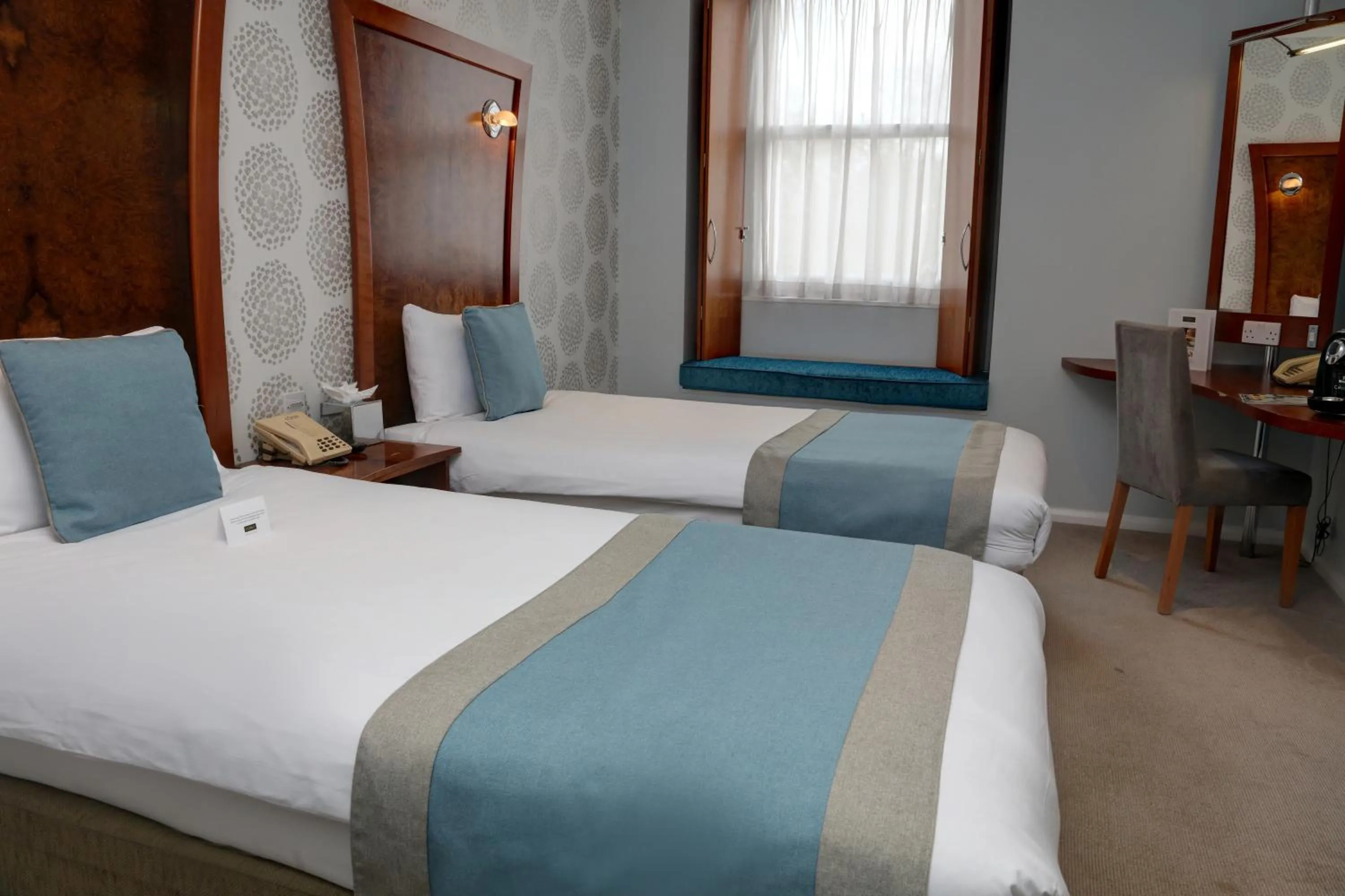 Bedroom in Corus Hyde Park Hotel