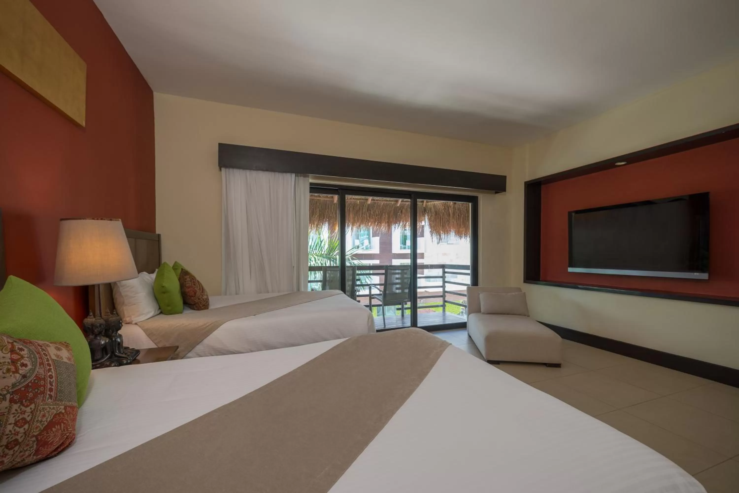 Photo of the whole room, Bed in La Divina by Aldea Thai