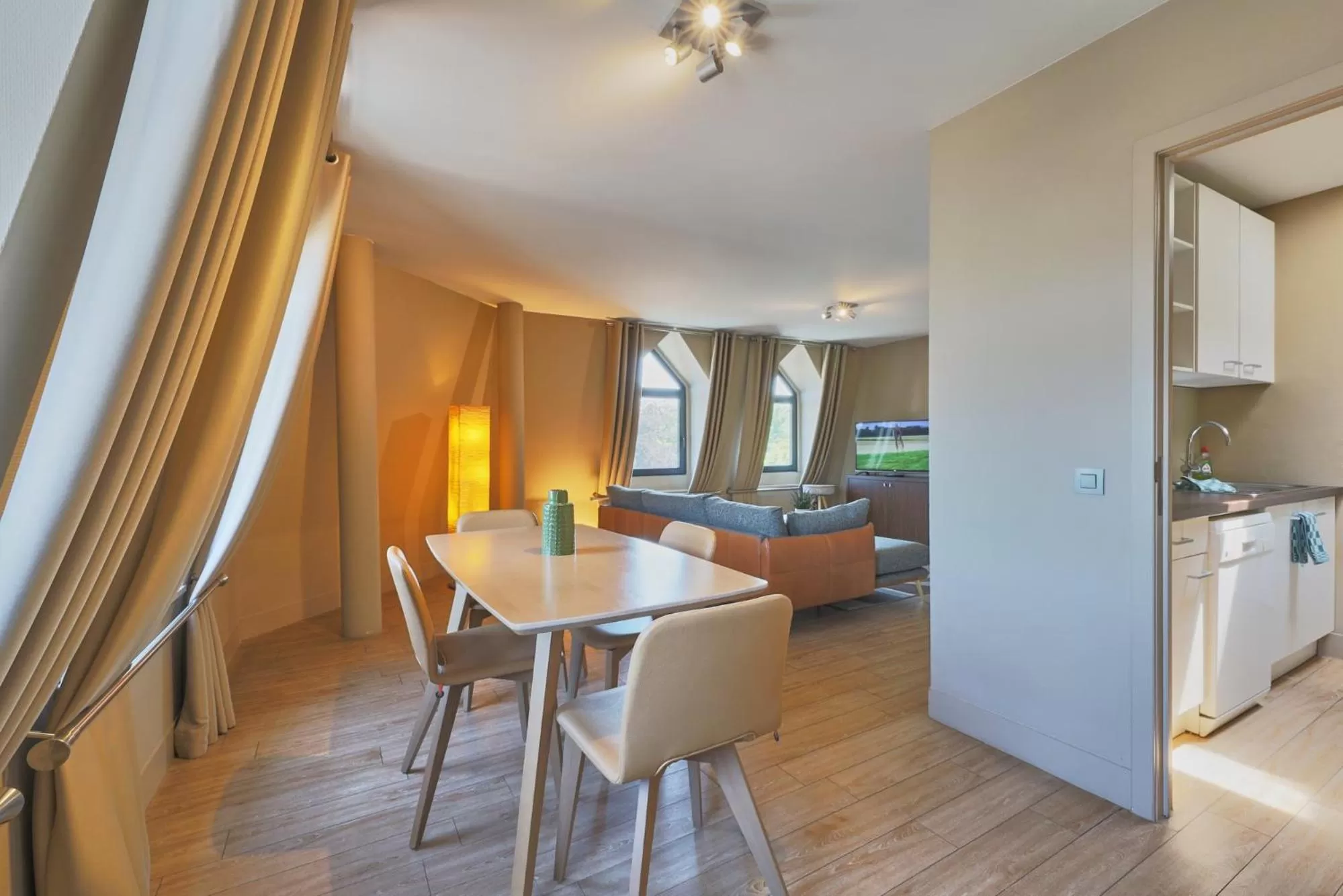 Dining area in Le Côté Vert