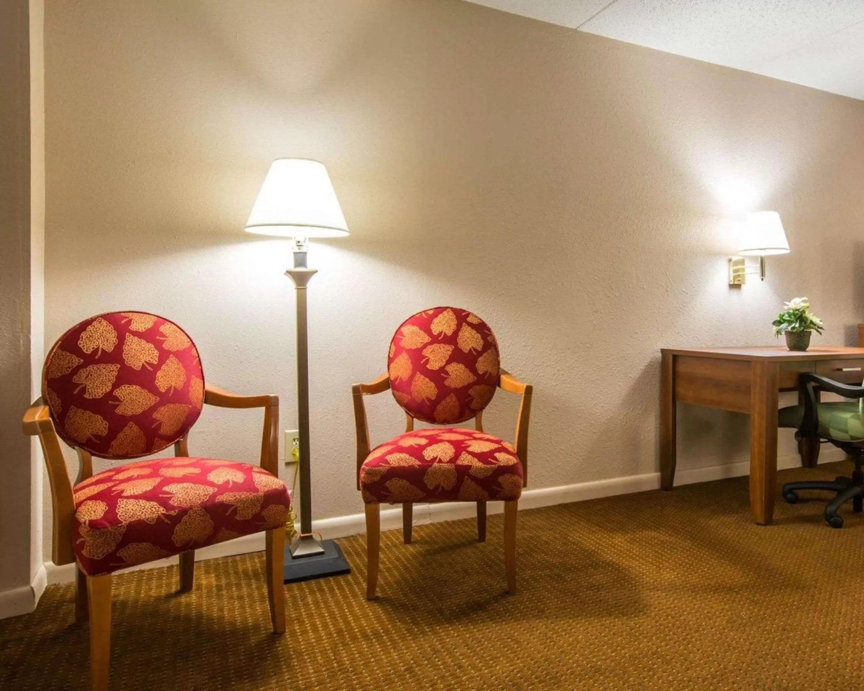 Photo of the whole room in Econo Lodge Inn & Suites Columbus near Fort Benning