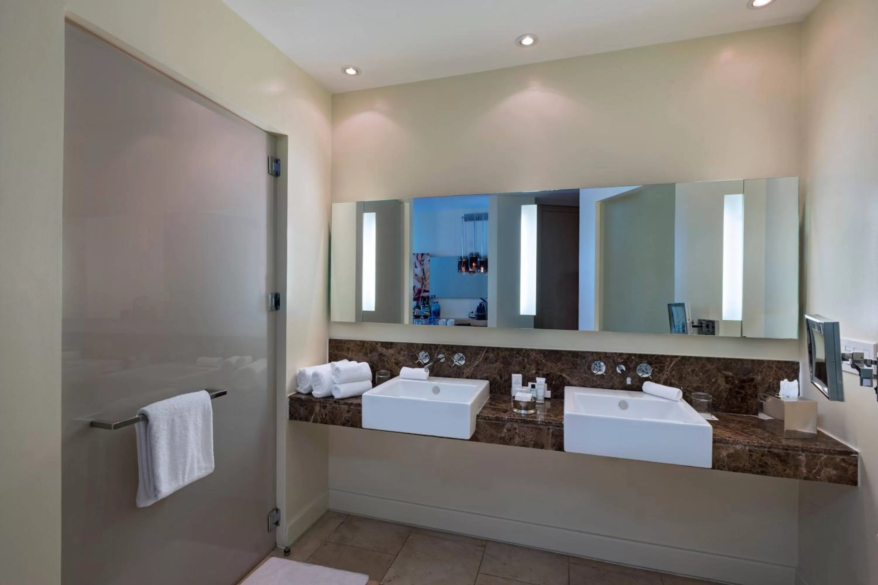 Bathroom in JW Marriott Panama