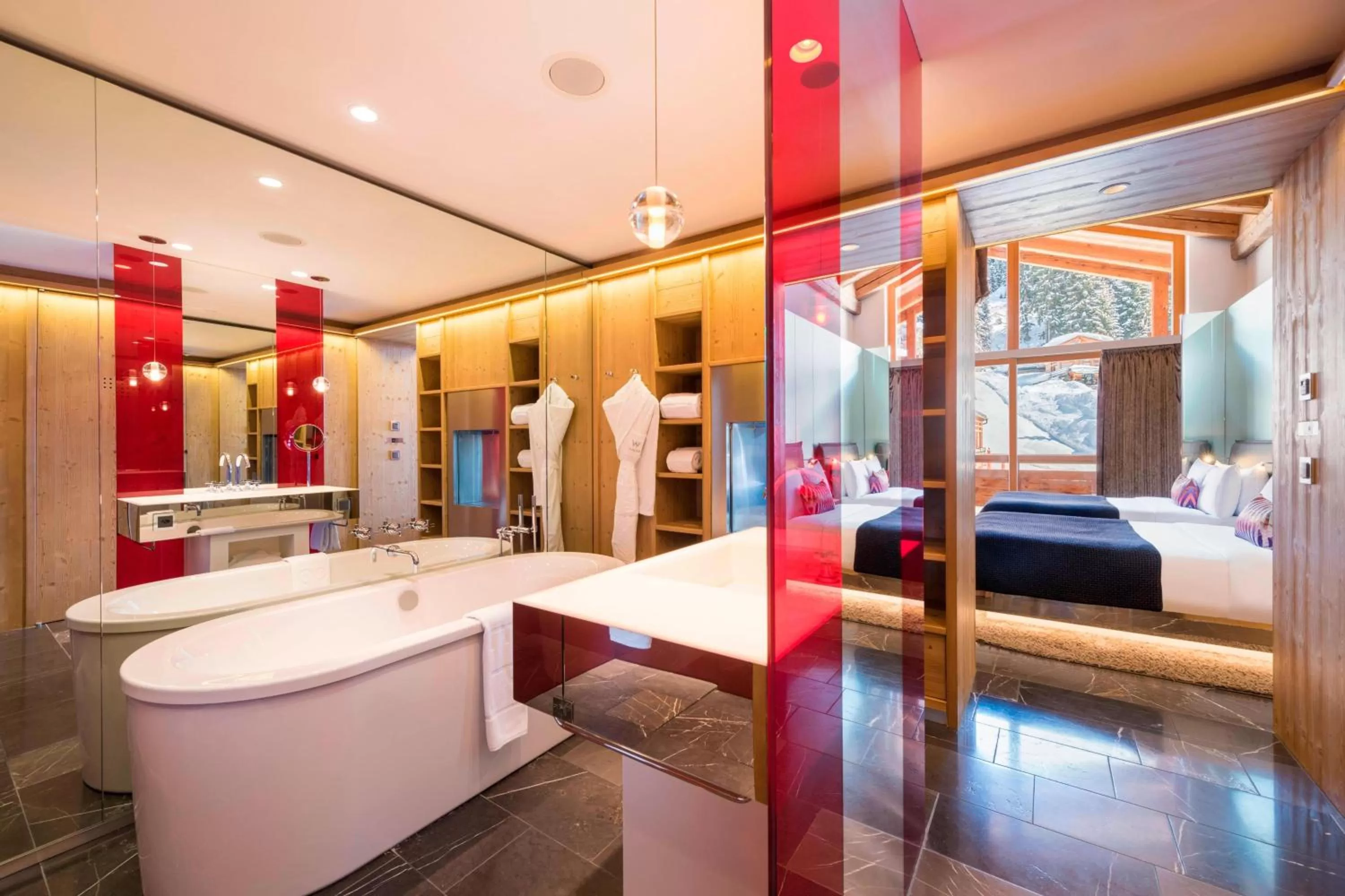 Photo of the whole room, Bed in W Verbier