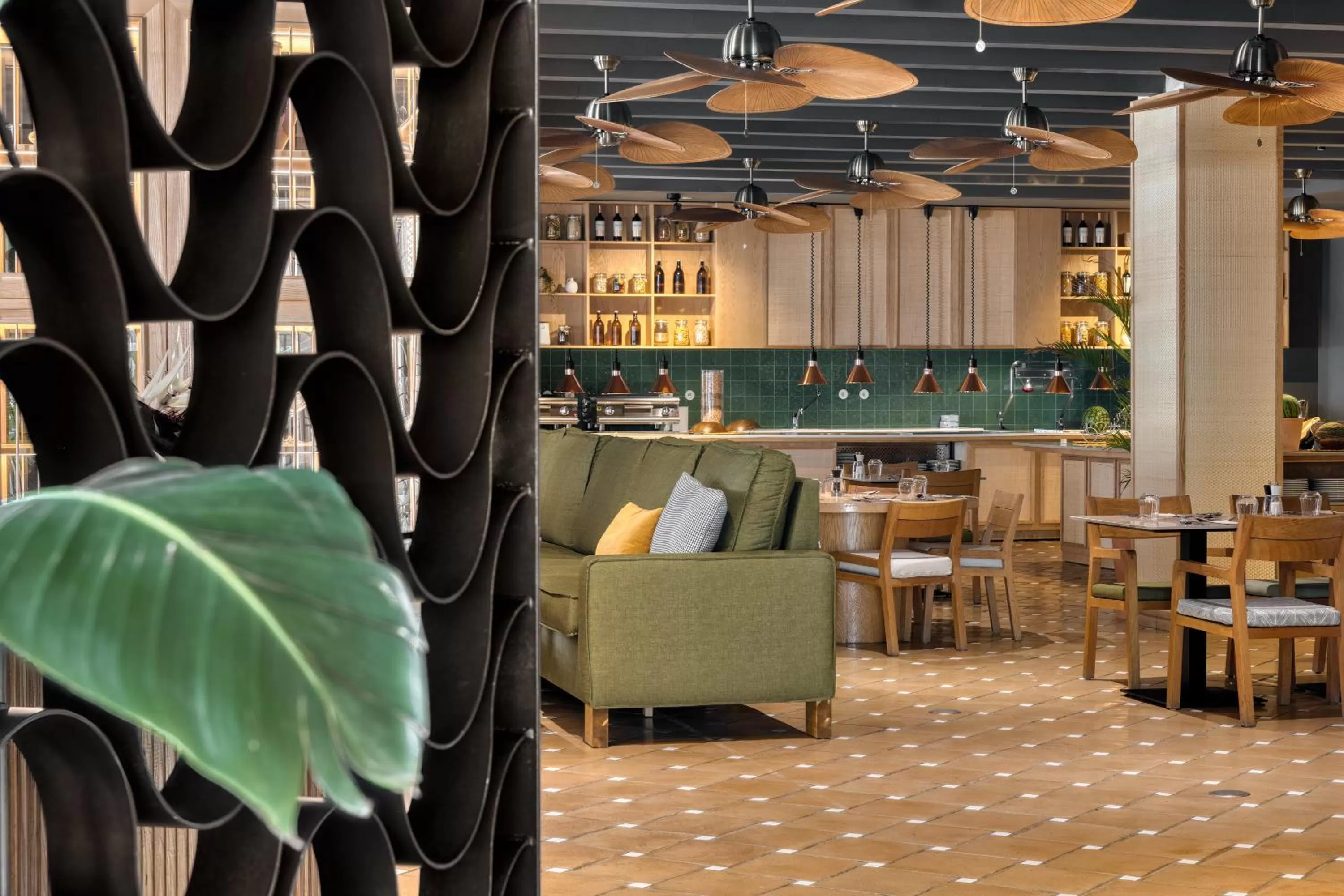 Restaurant/places to eat in Domes Lake Algarve, Autograph Collection