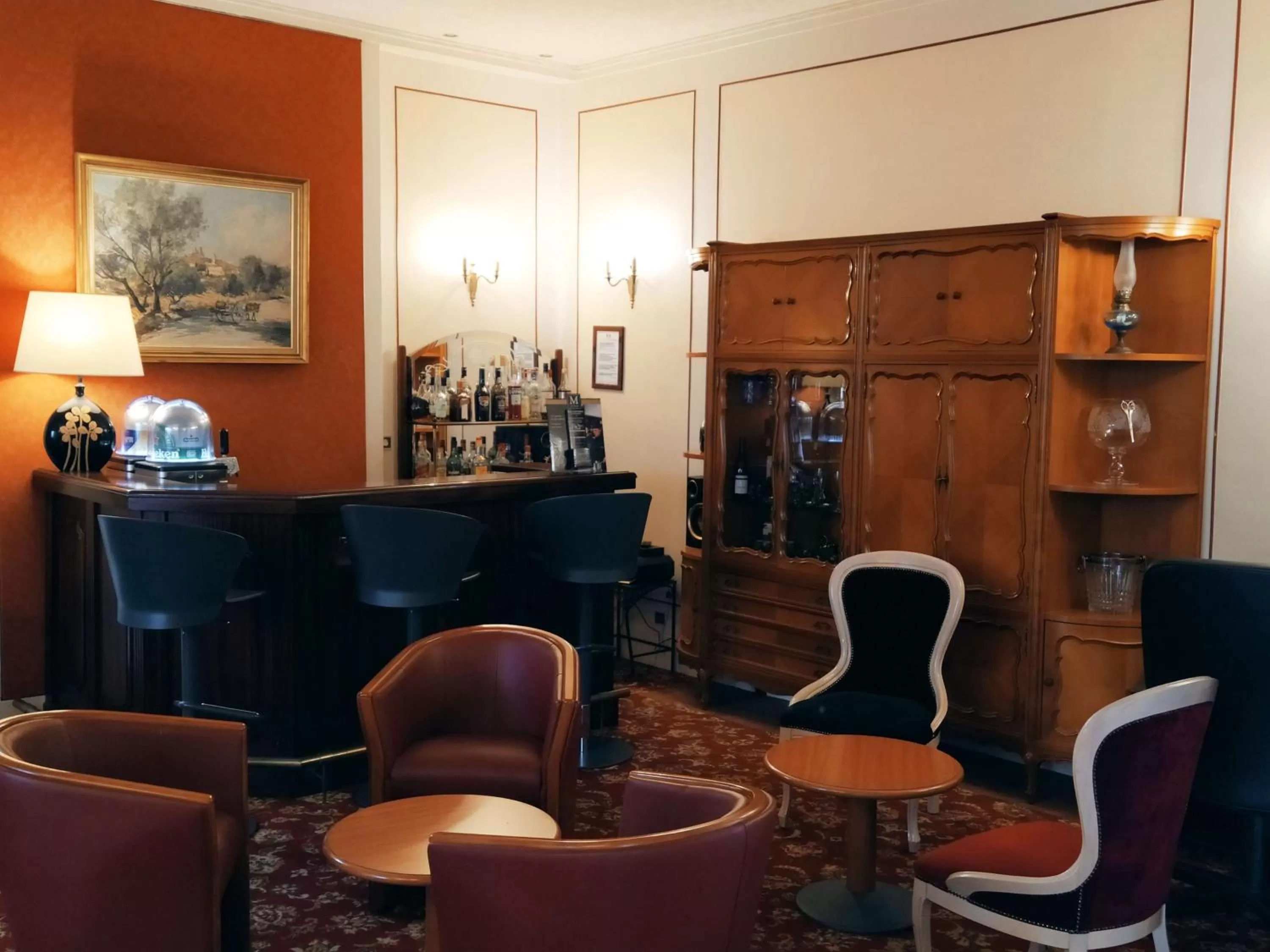 Lounge or bar in Best Western Central Hotel