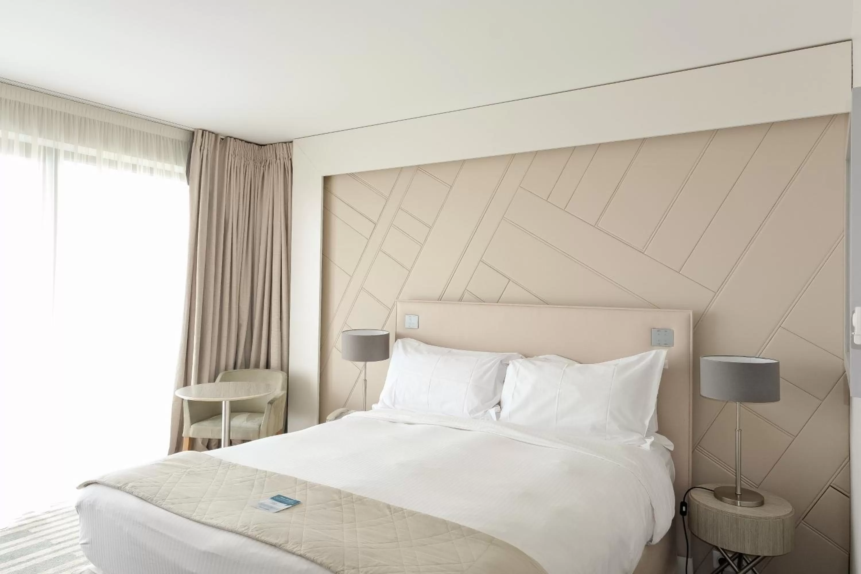 Photo of the whole room, Bed in Thalazur Cabourg - Hôtel & Spa