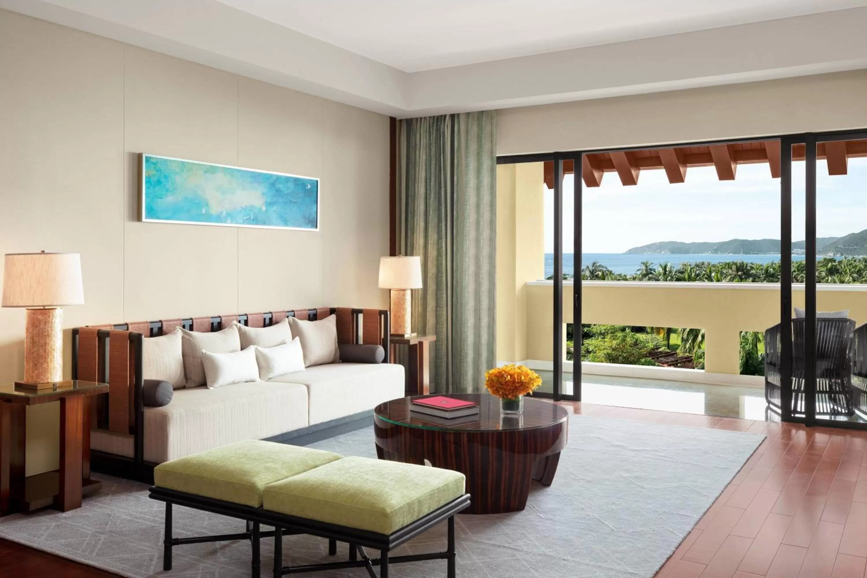 Living room in The Ritz-Carlton Sanya, Yalong Bay