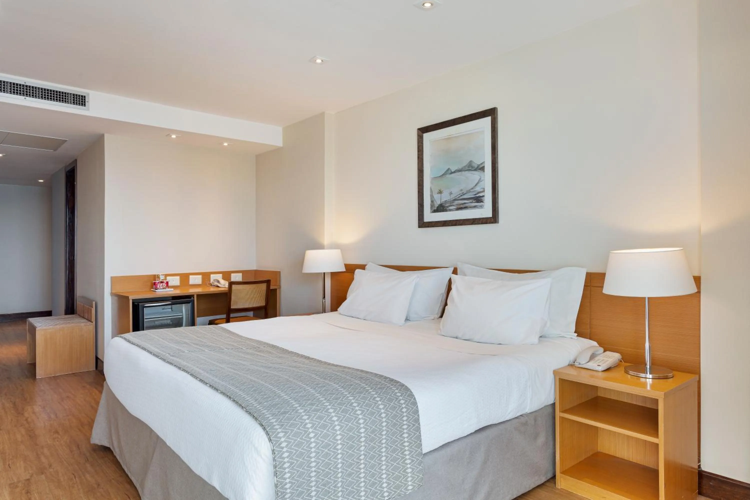 Bedroom, Bed in Windsor Palace Copacabana