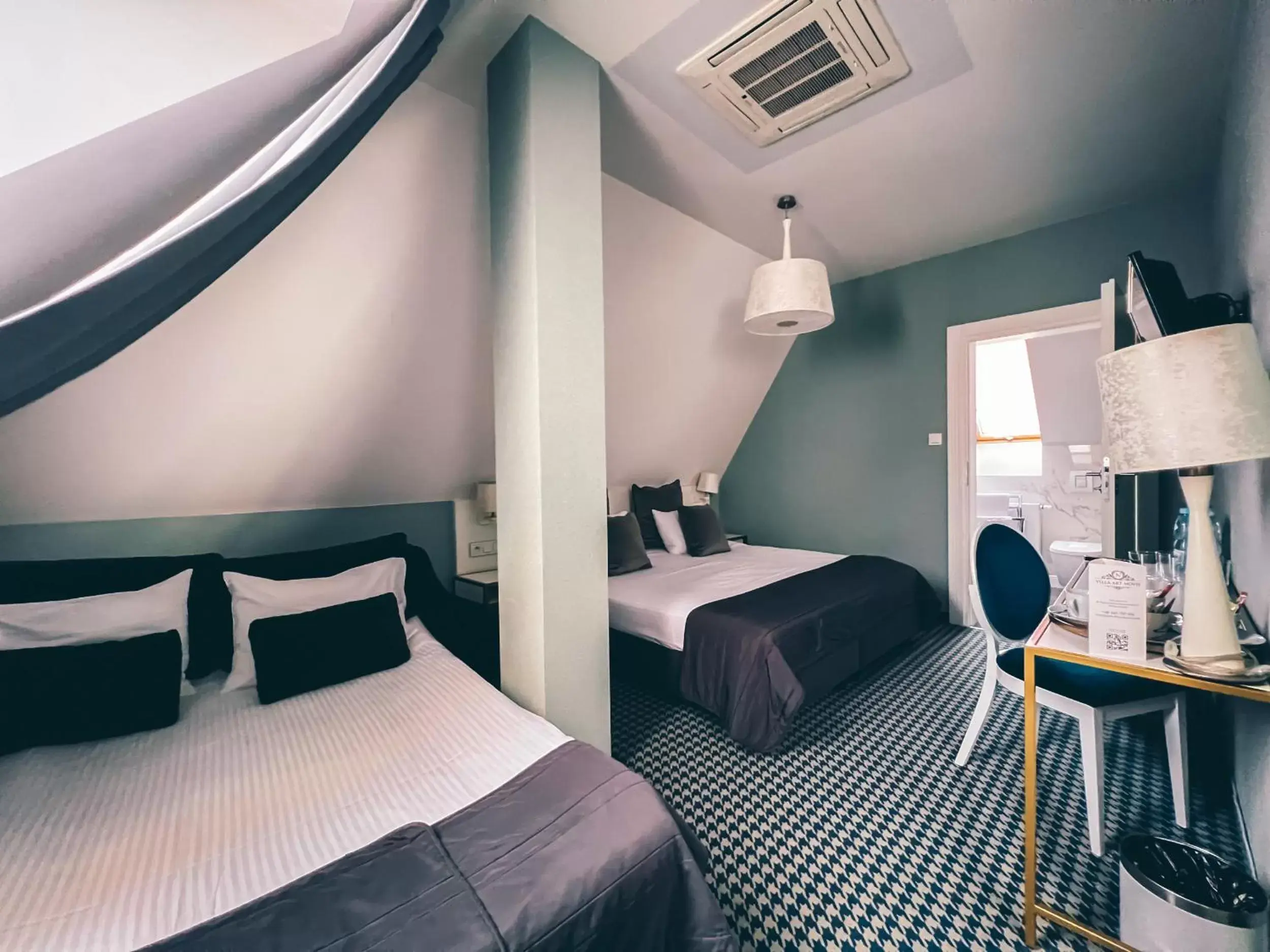 Top Floor Family Room for 5 Guests in Hotel Villa Art Novis City Center Top Floor Family Room for 5 Guests in Hotel Villa Art Novis City Center