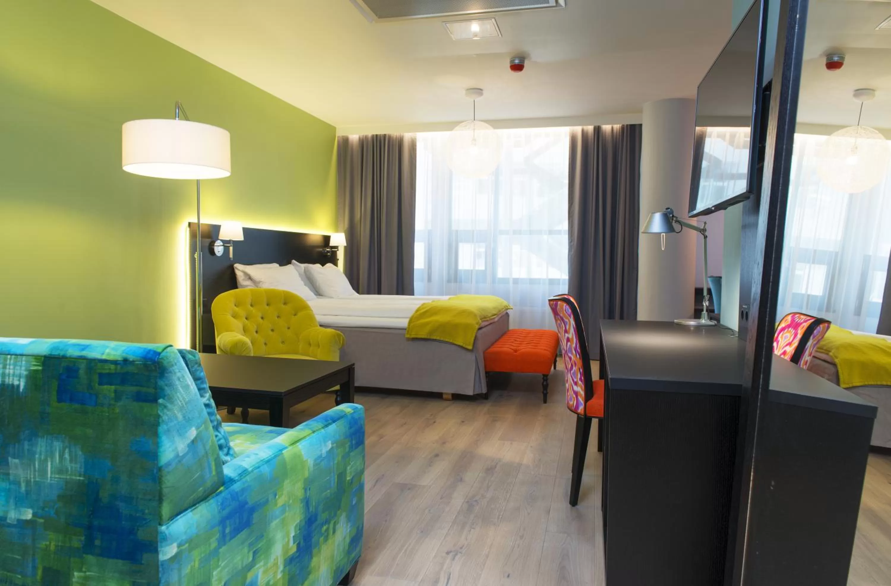 Photo of the whole room, Bed in Thon Hotel Vika Atrium