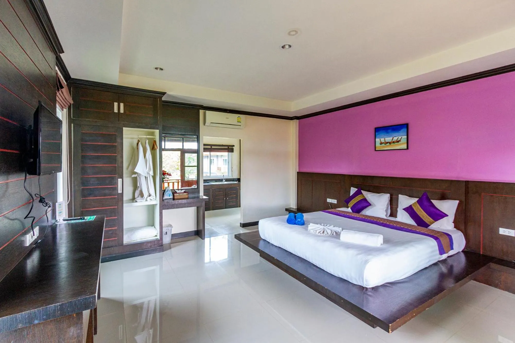 Bedroom, Bed in Lanta Lapaya Resort