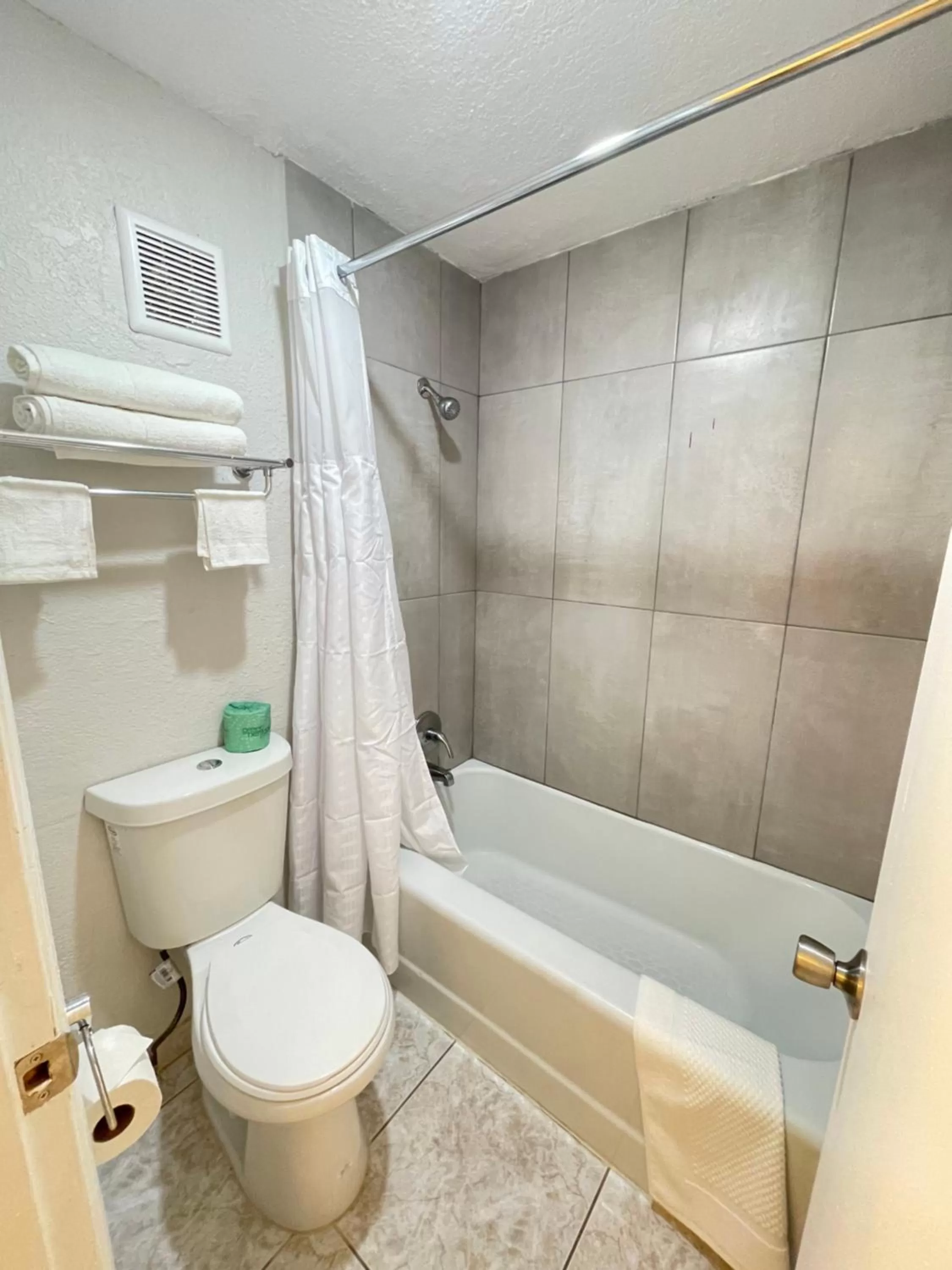 Bathroom in Baymont by Wyndham Altamonte Springs