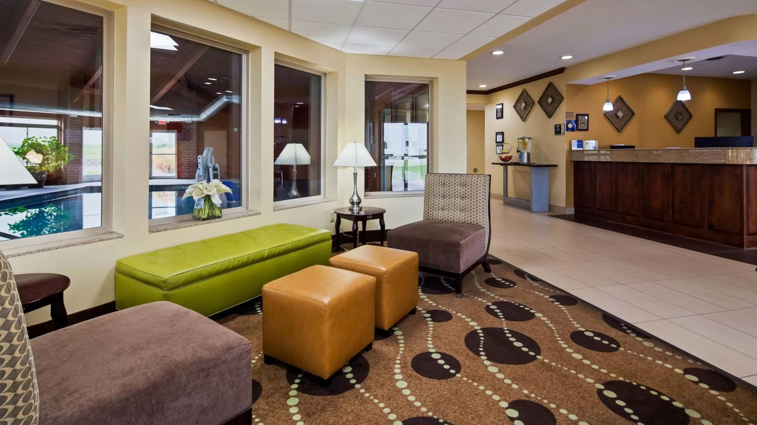 Lobby or reception in Best Western Geneseo Inn