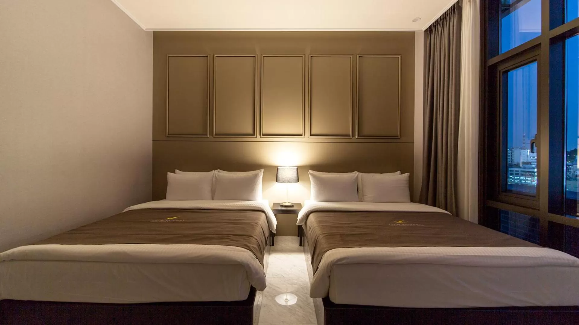Bed in GnB Hotel