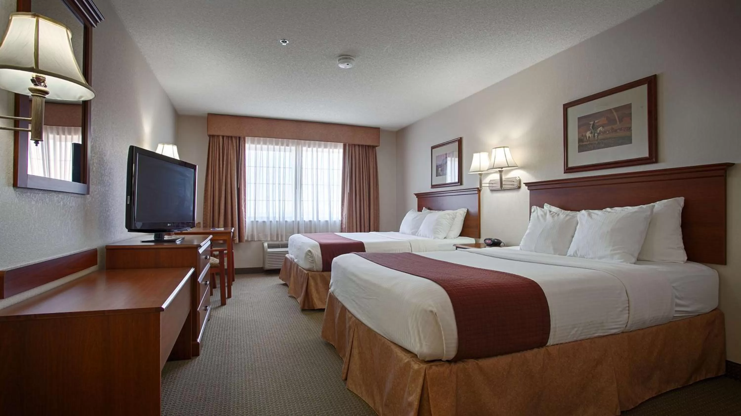 Queen Room with Two Queen Beds - Ground Floor - Non-smoking in SureStay Hotel by Best Western Blackwell