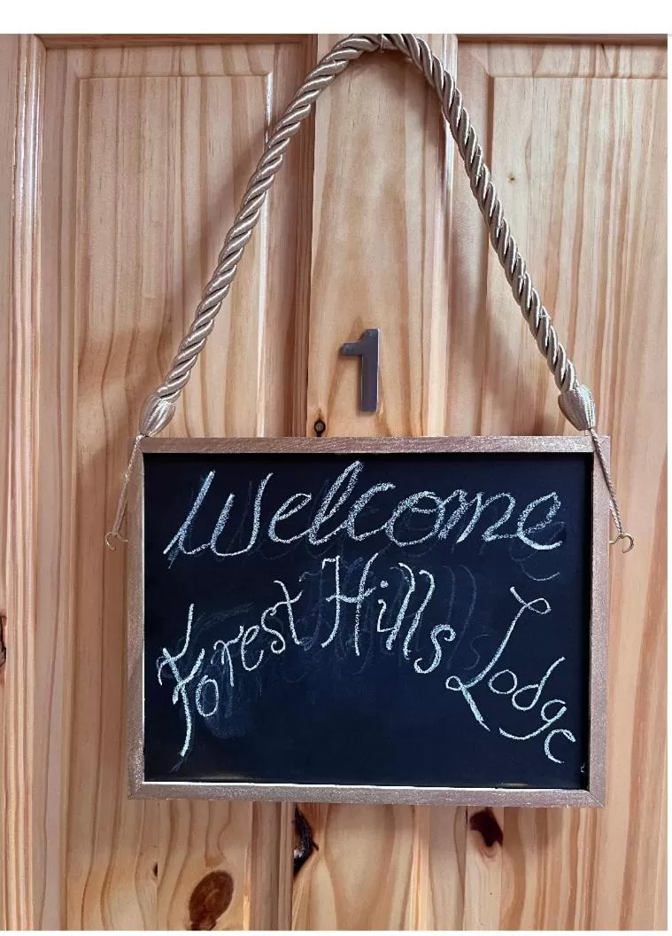 Text overlay in Forest Hills Lodge