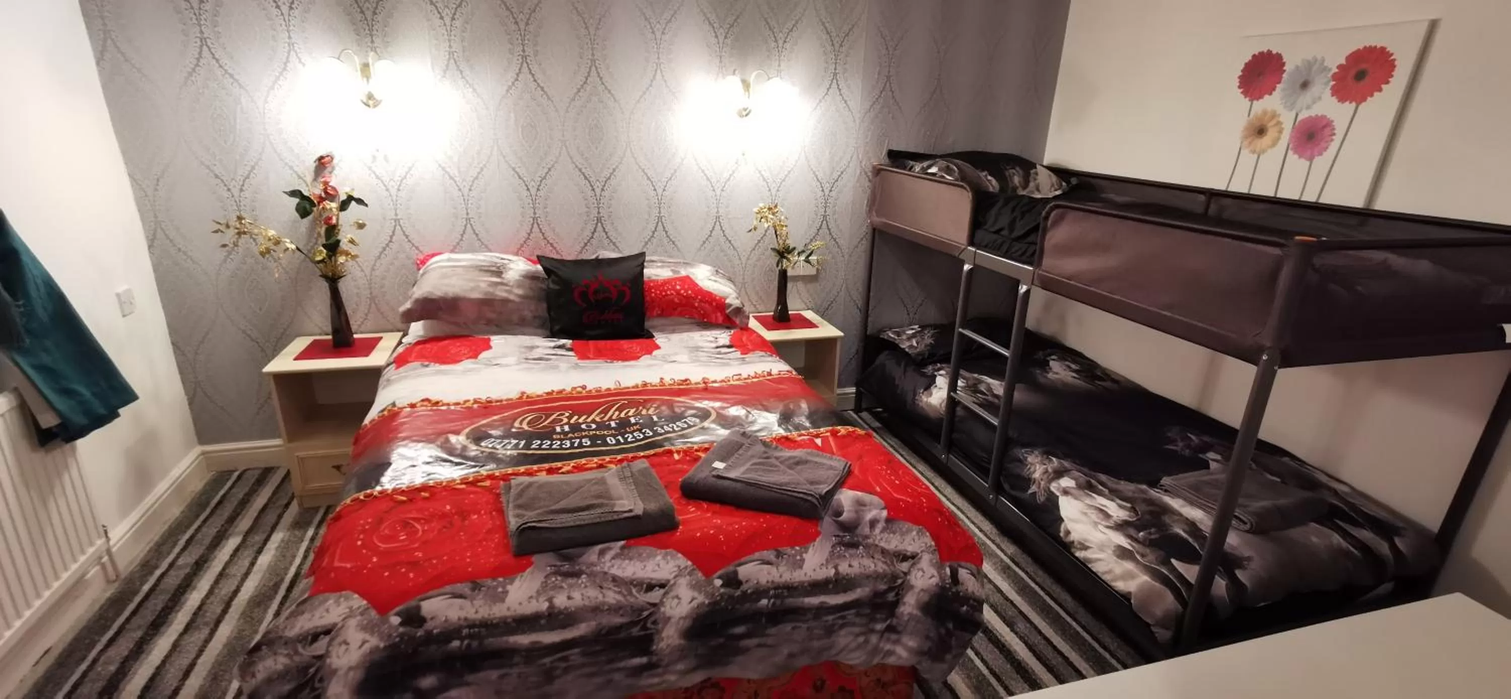 Bedroom, Bed in BUKHARI Hotel