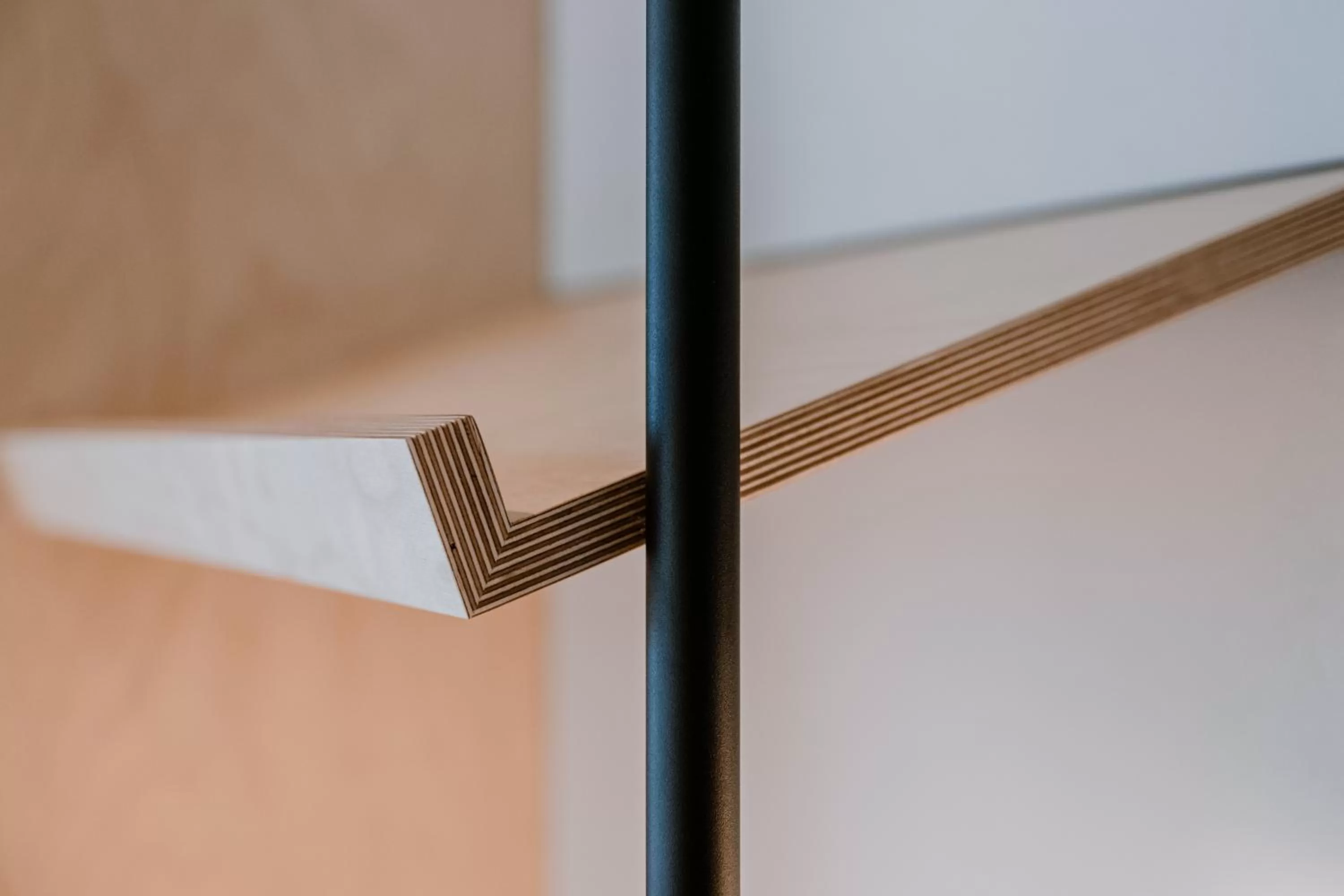 wardrobe in Hotel Müllers Self-Check-In