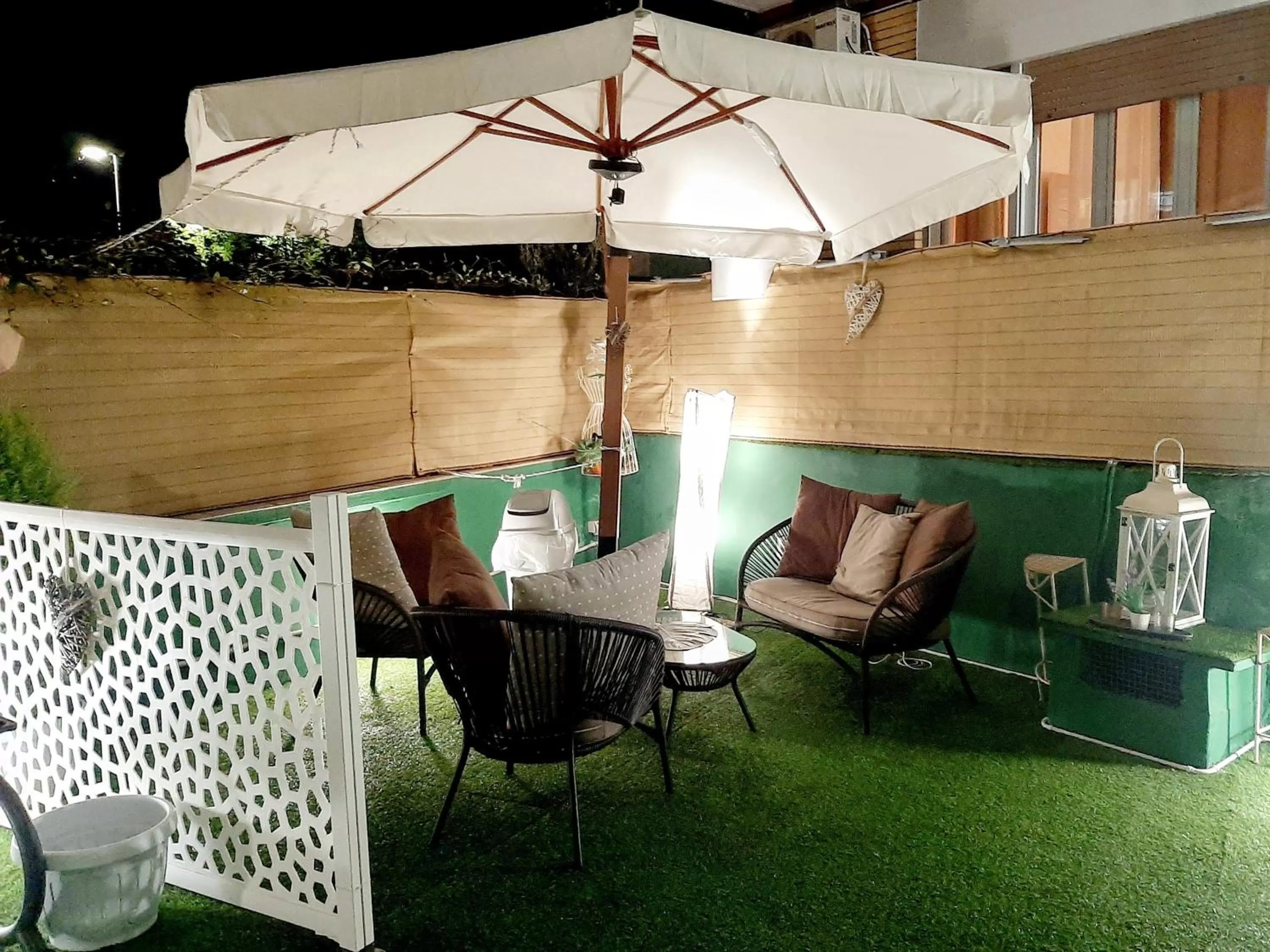 Balcony/Terrace in San Pietro Shabby Chic Apartment