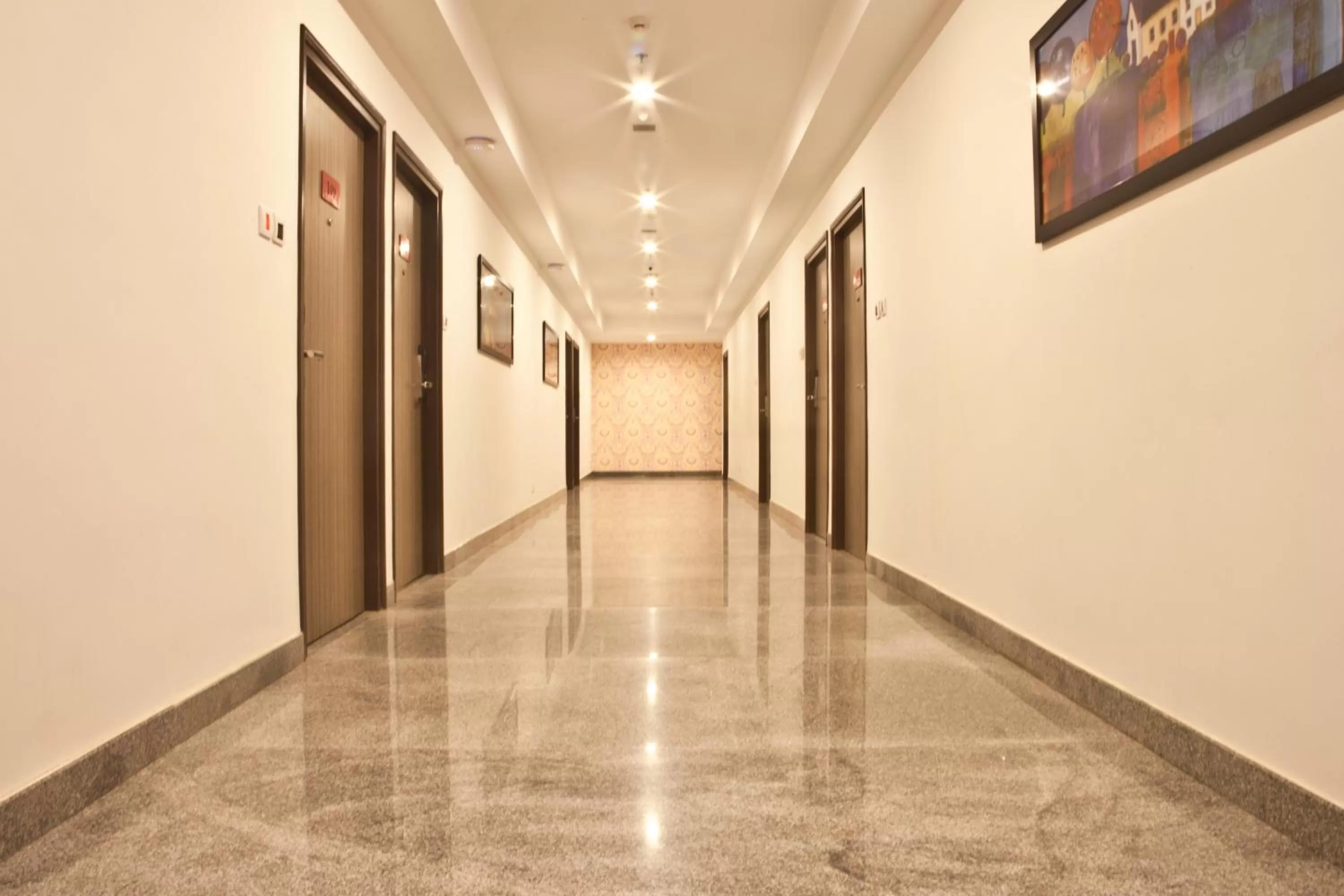 Floor plan in Hotel Sabareesh Park