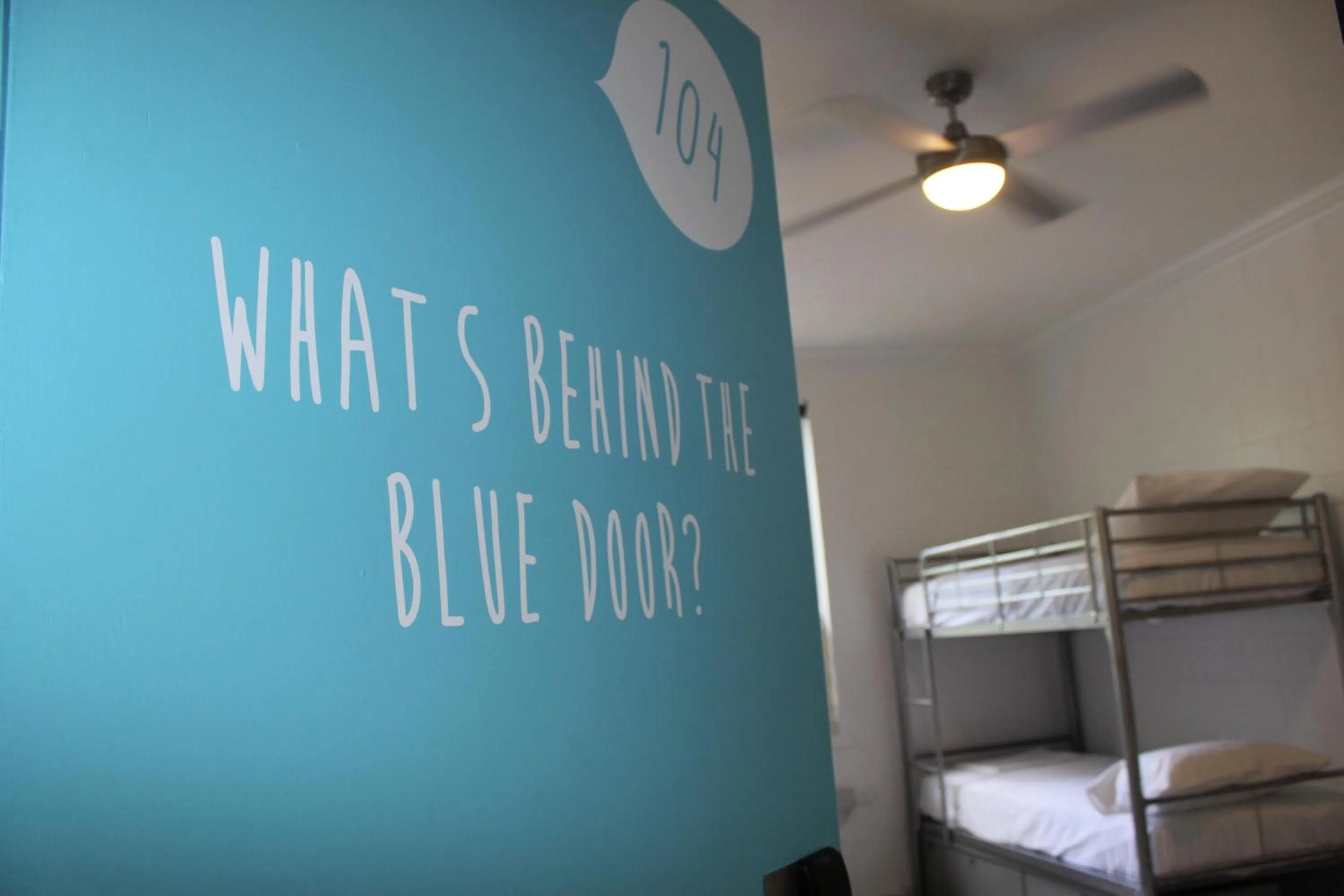 Property building, Bed in Port Douglas Backpackers